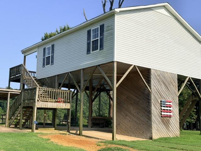 1022 Emerald Ln Property Photo 18