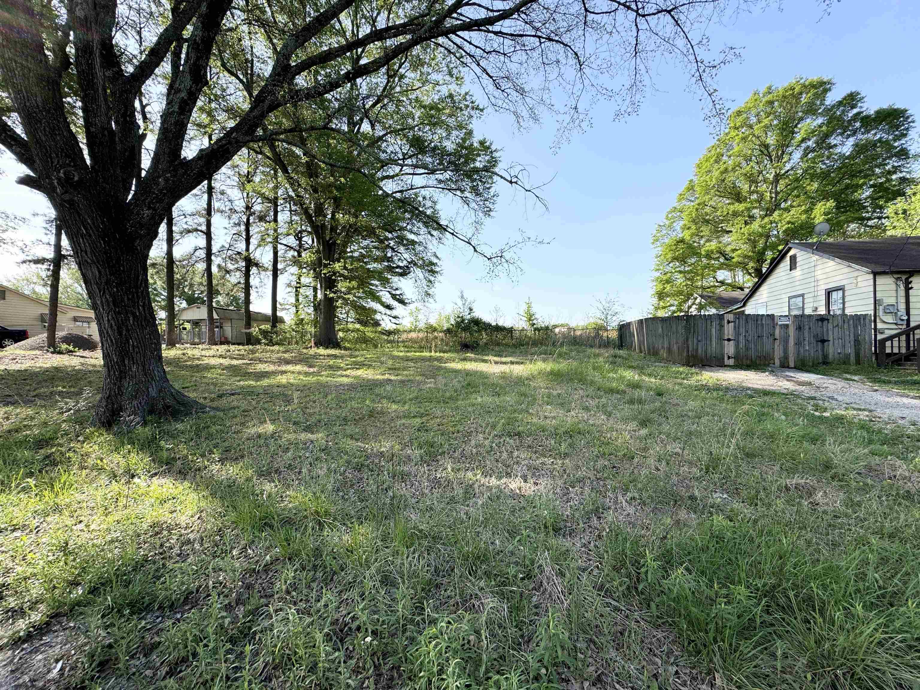 1349 Longcrest Rd Property Photo 15