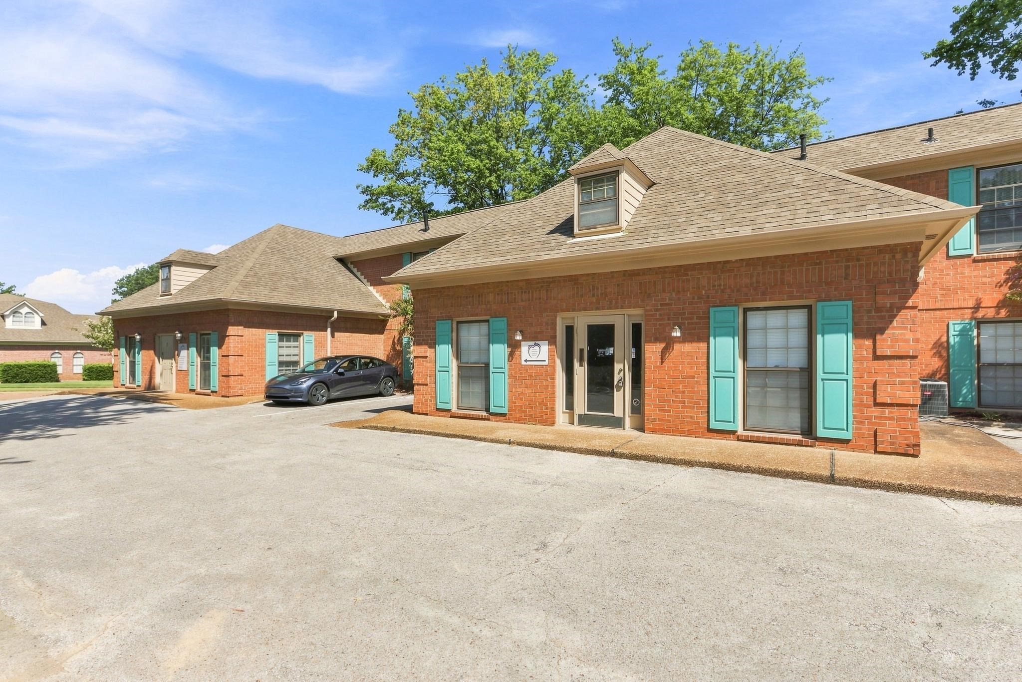 6385 Stage Rd Property Photo 1