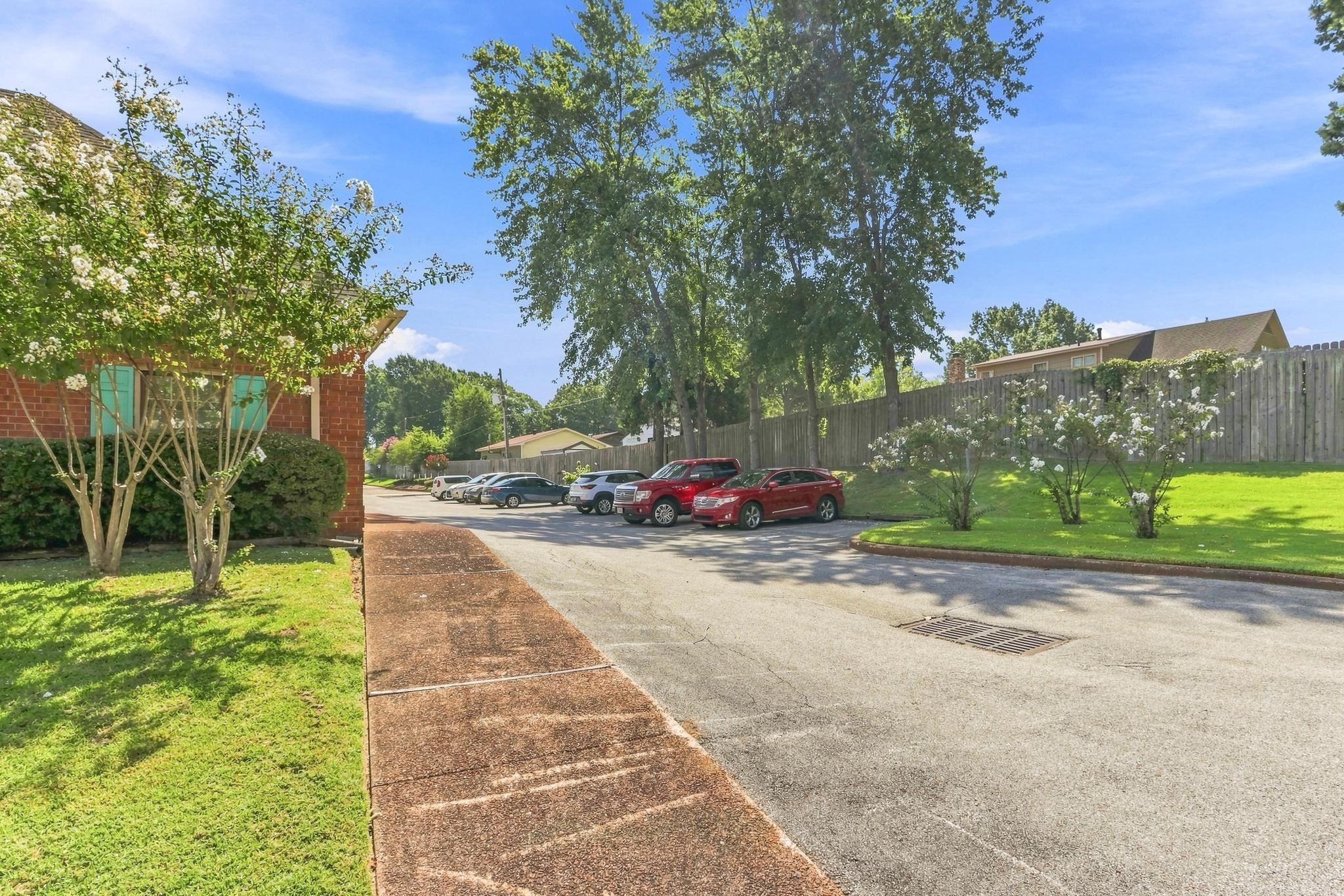 6385 Stage Rd Property Photo 4