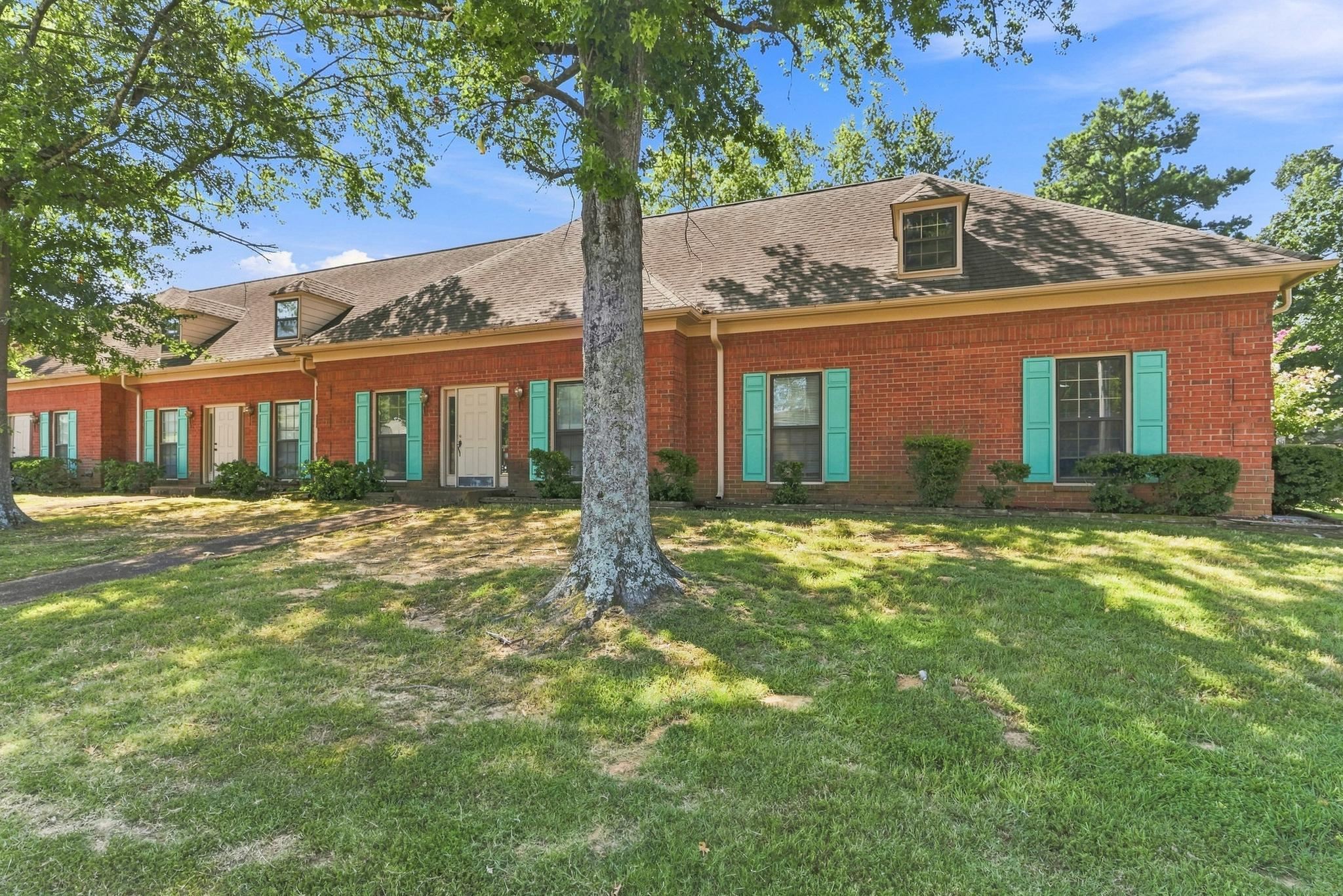 6385 Stage Rd Property Photo 6