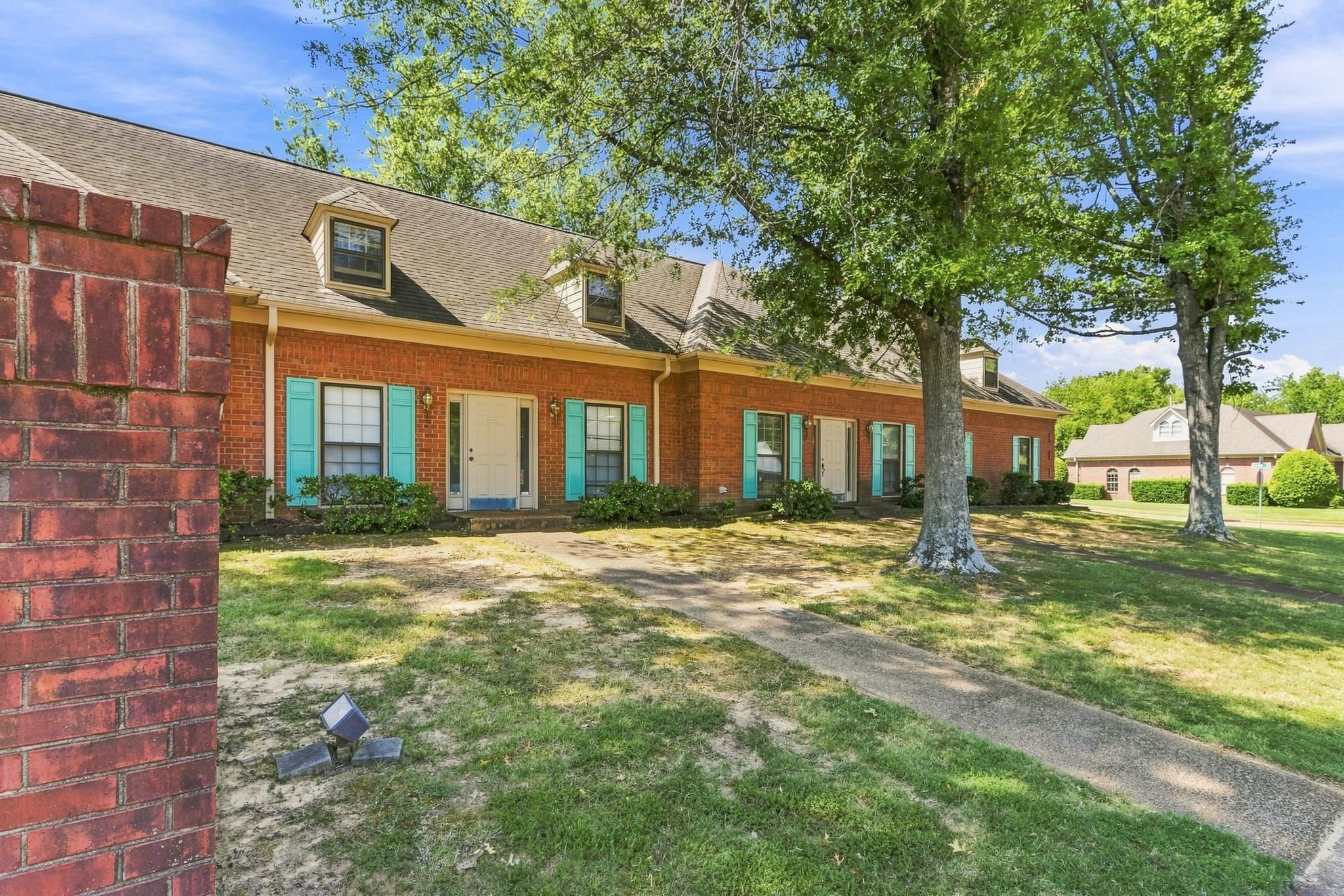 6385 Stage Rd Property Photo 8