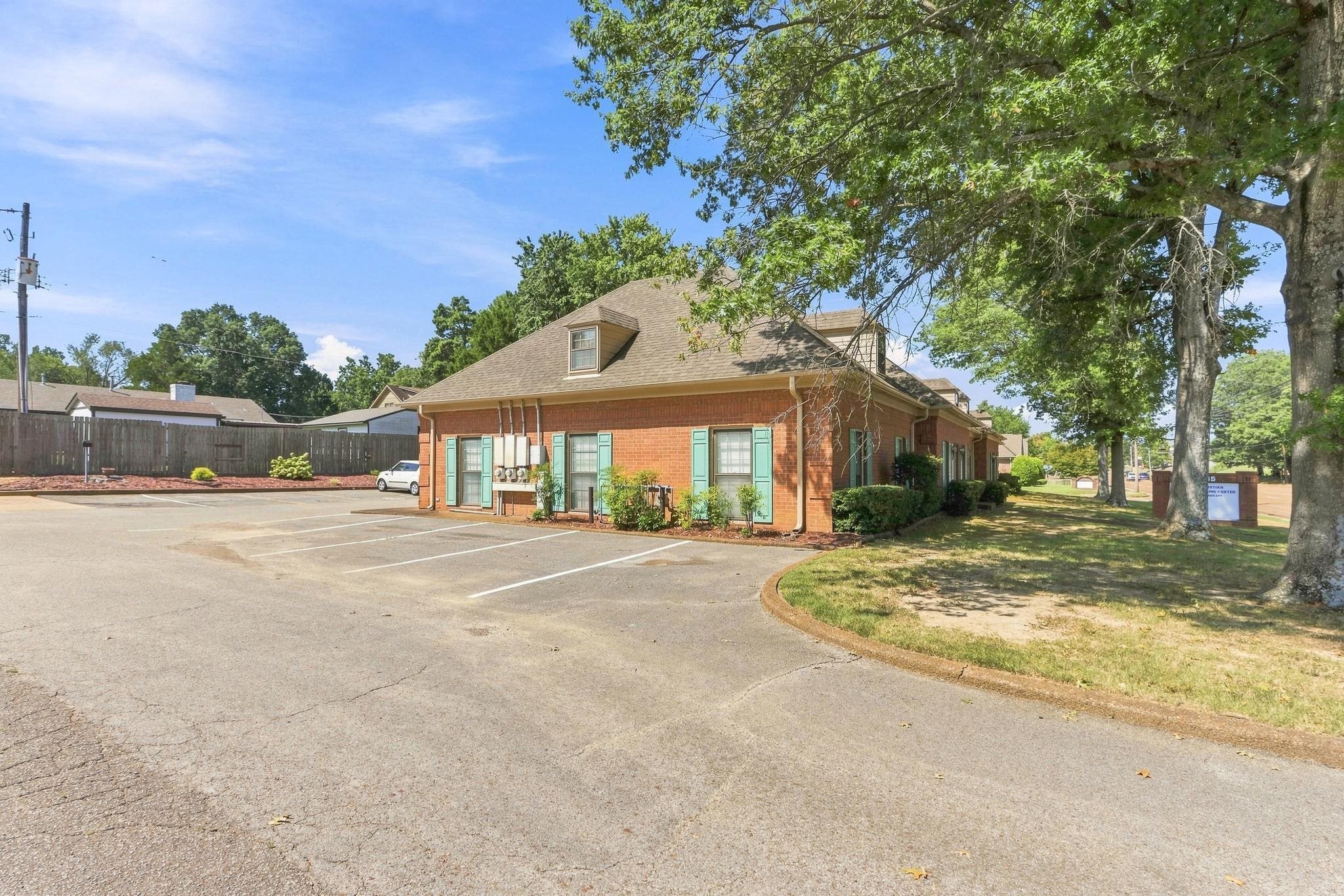 6385 Stage Rd Property Photo 10