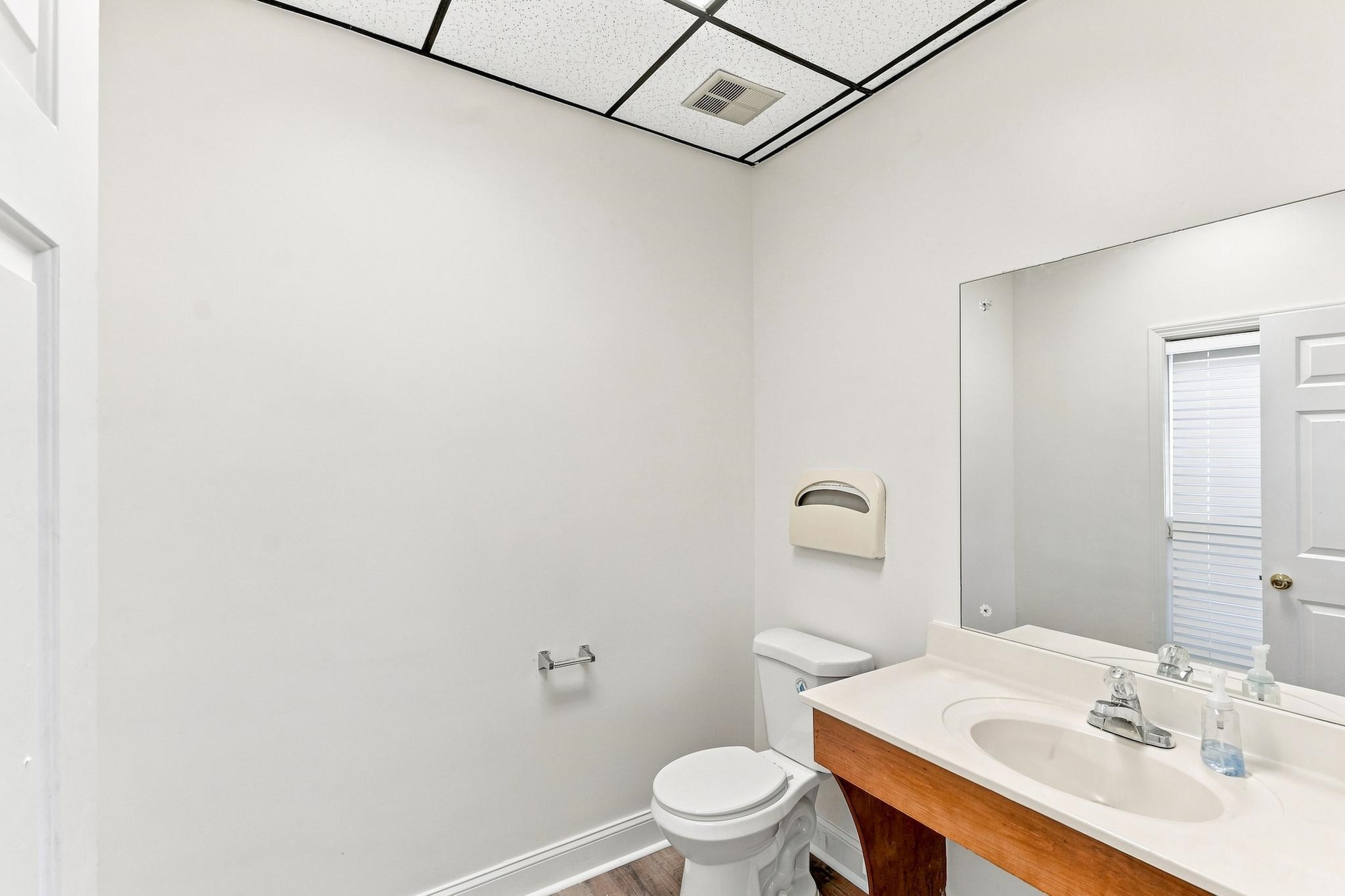 6385 Stage Rd Property Photo 32