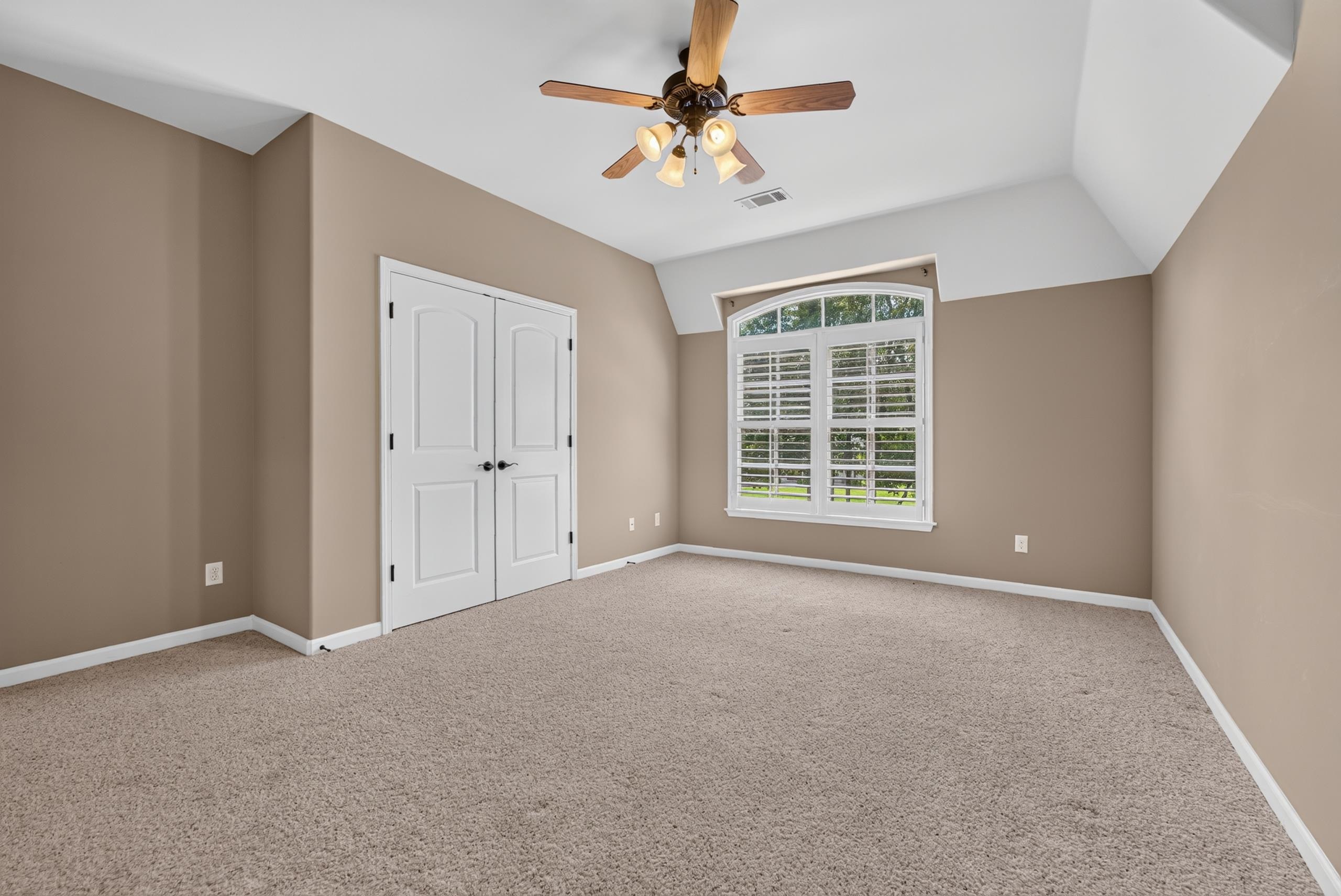 25 Branston Cv Property Photo 29