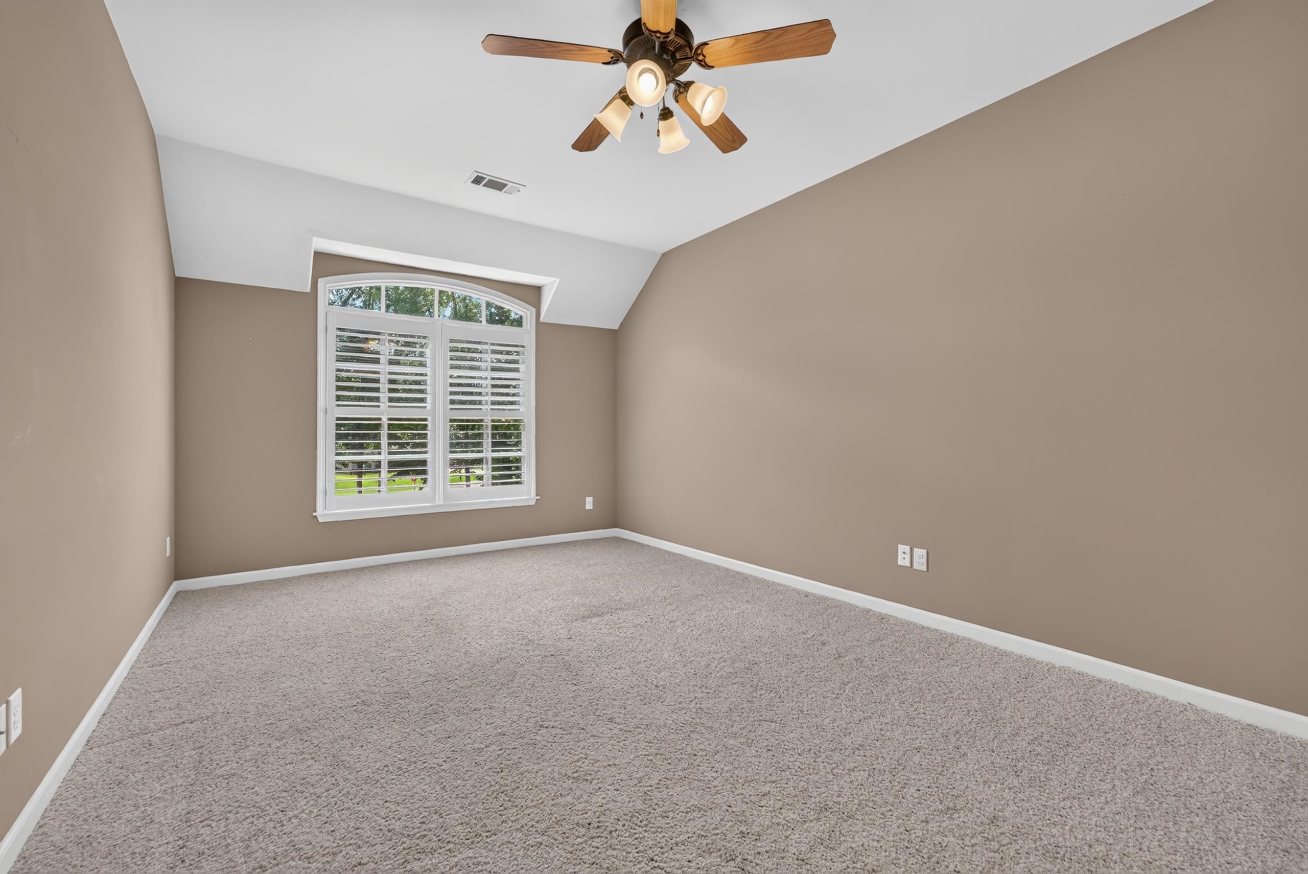 25 Branston Cv Property Photo 31