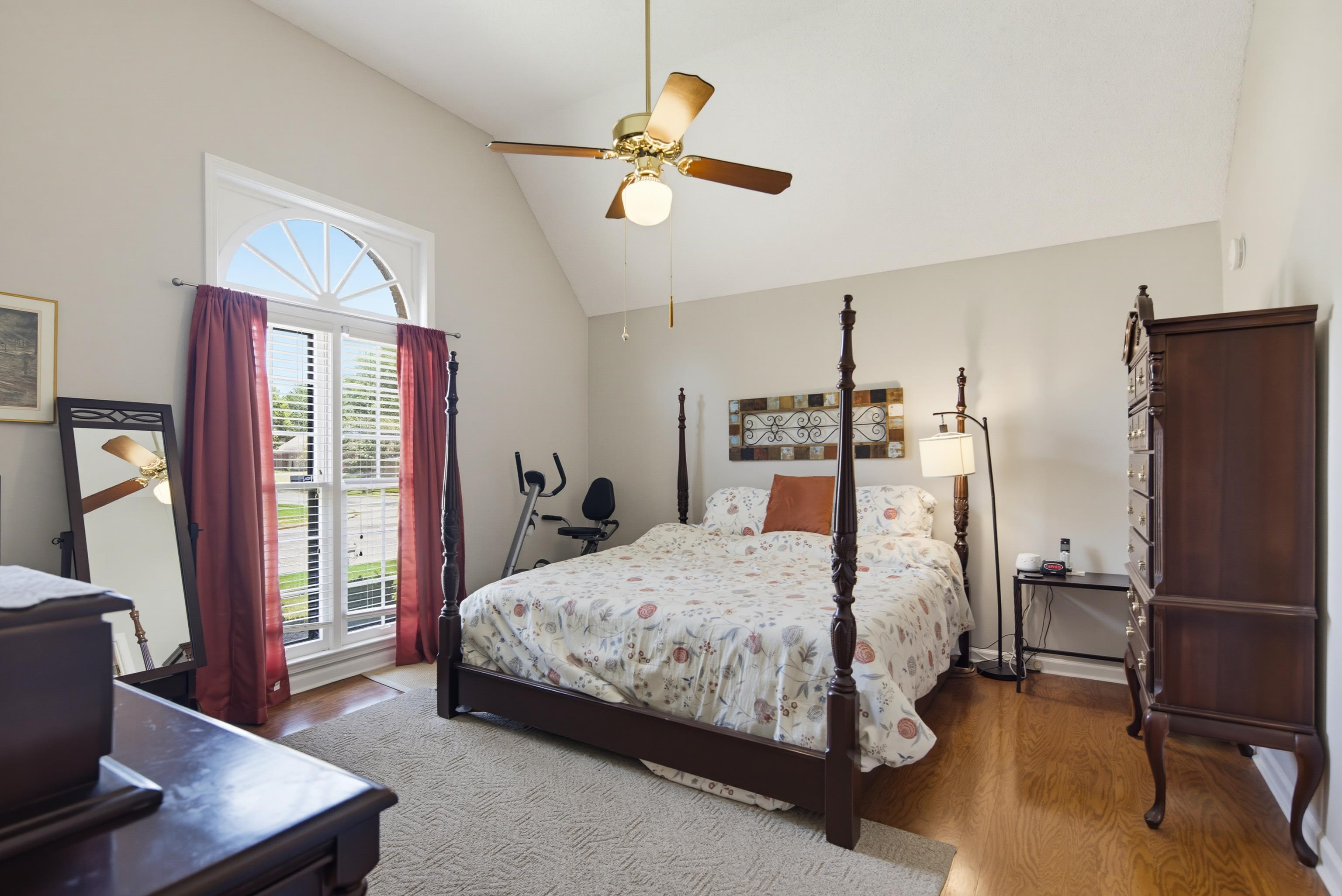 7291 Barnstable Rd Property Photo 9