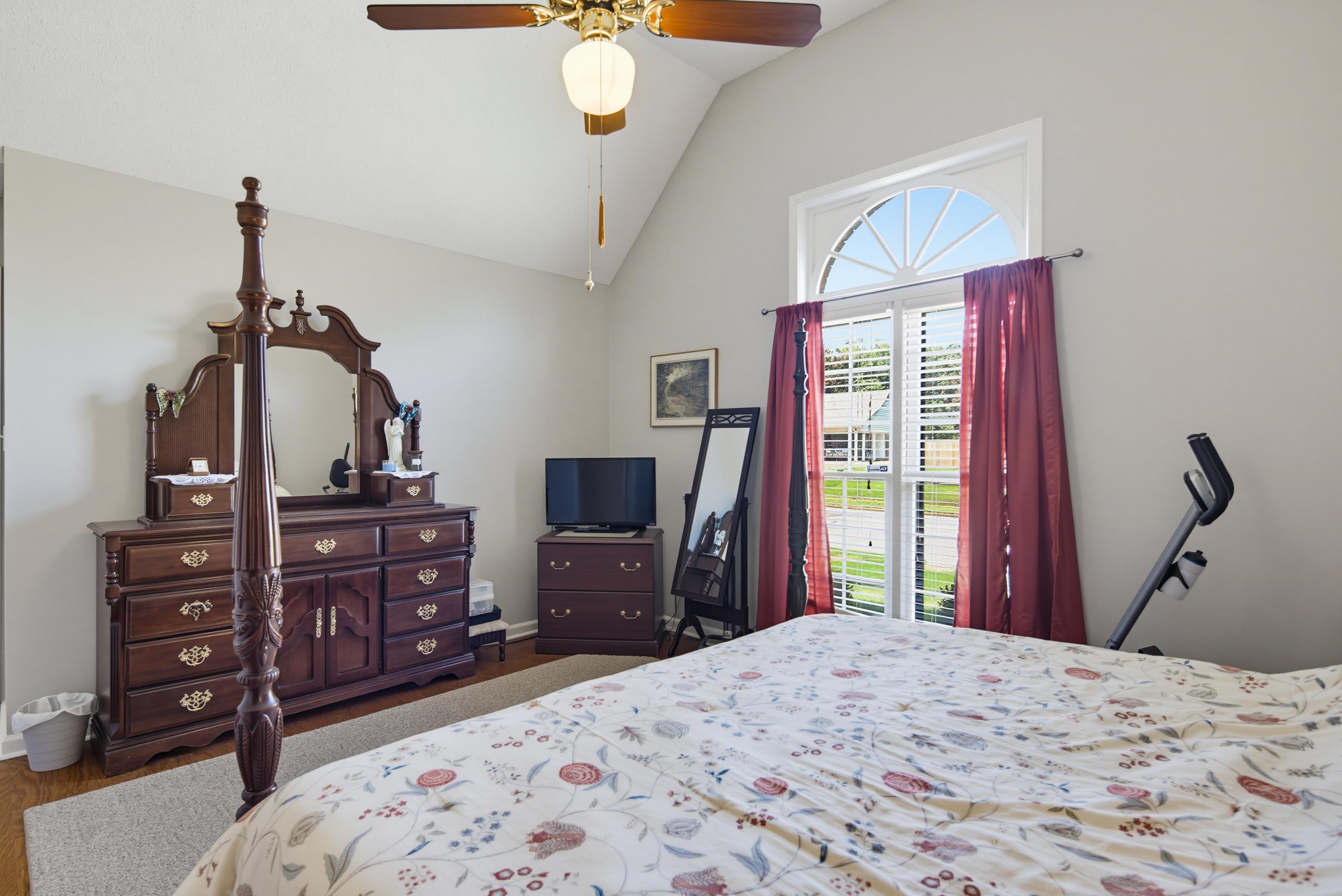 7291 Barnstable Rd Property Photo 10