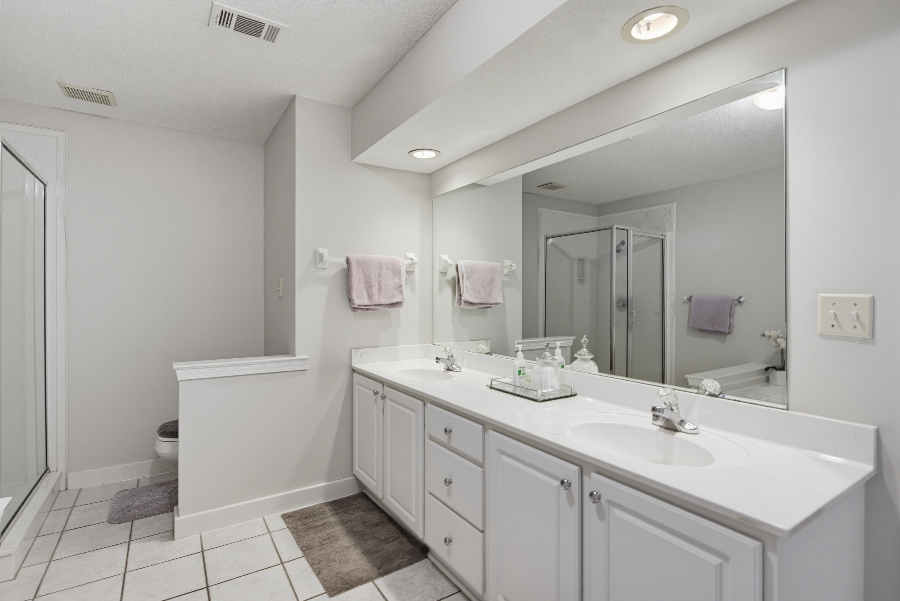 7291 Barnstable Rd Property Photo 12