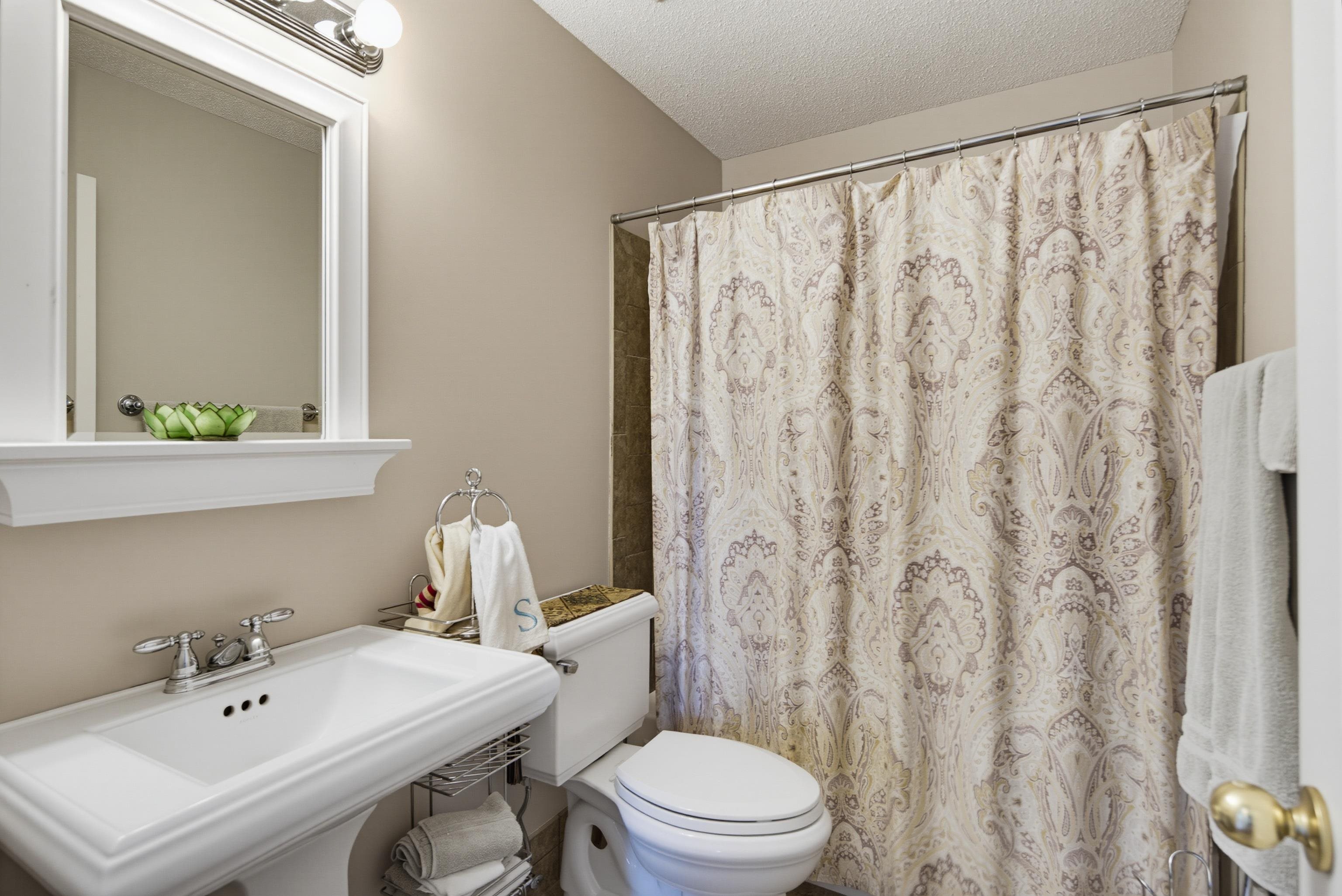 7291 Barnstable Rd Property Photo 15