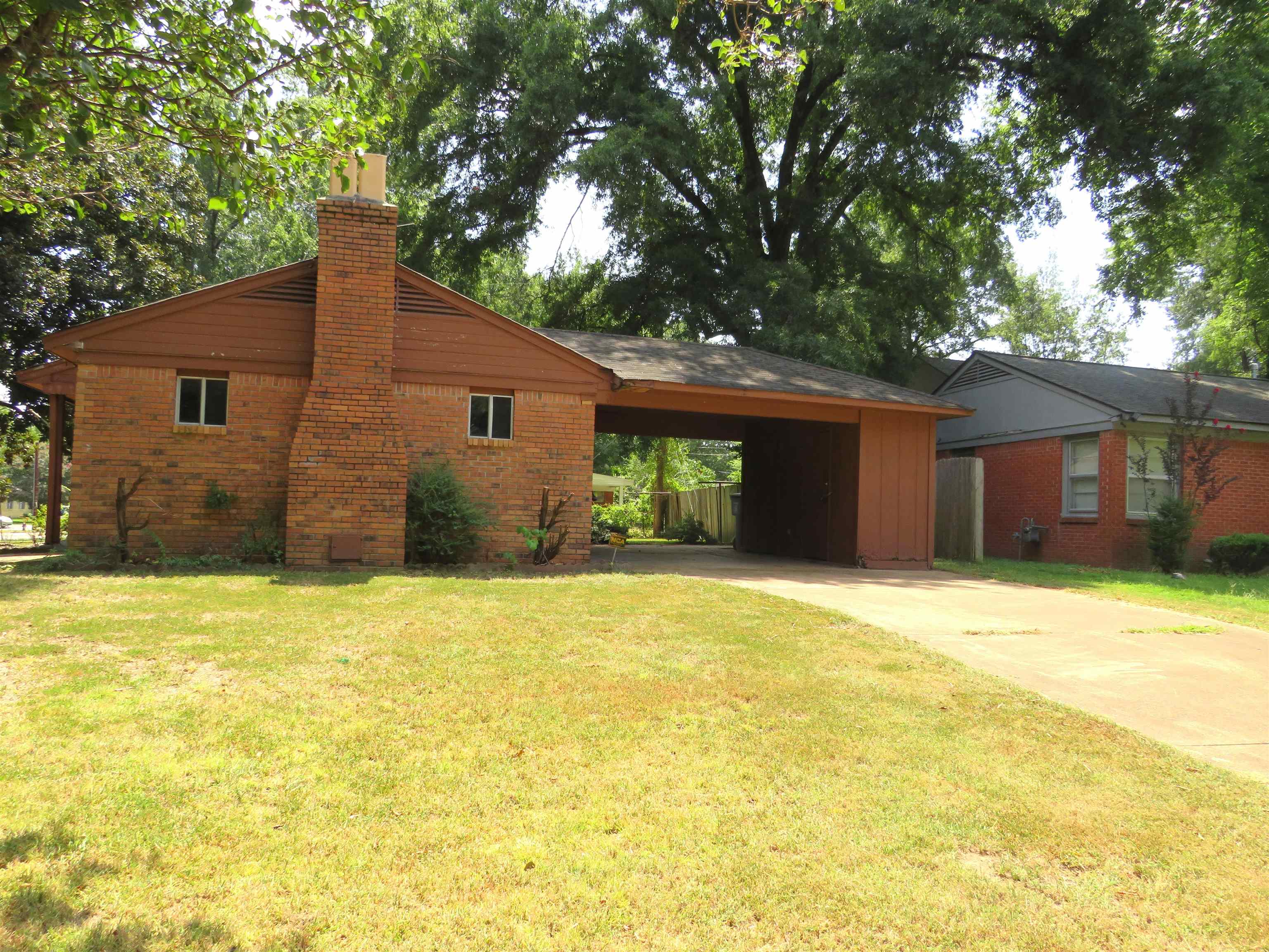 1657 S Perkins Rd Property Photo 3