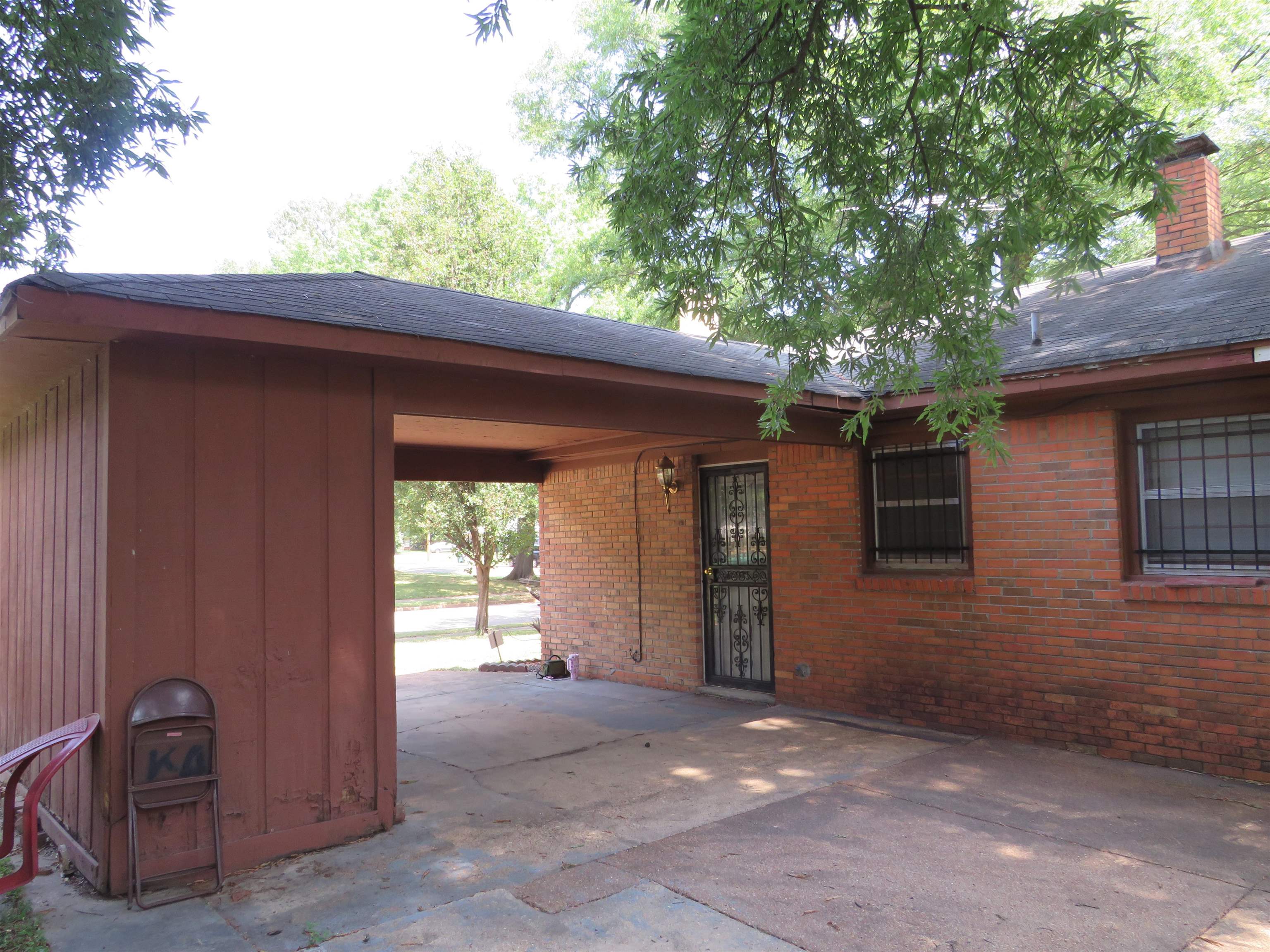 1657 S Perkins Rd Property Photo 5