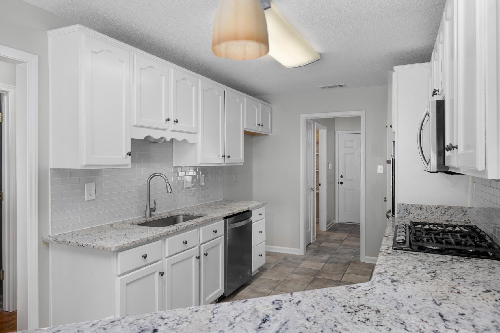 4958 French Broad Cv Property Photo 15
