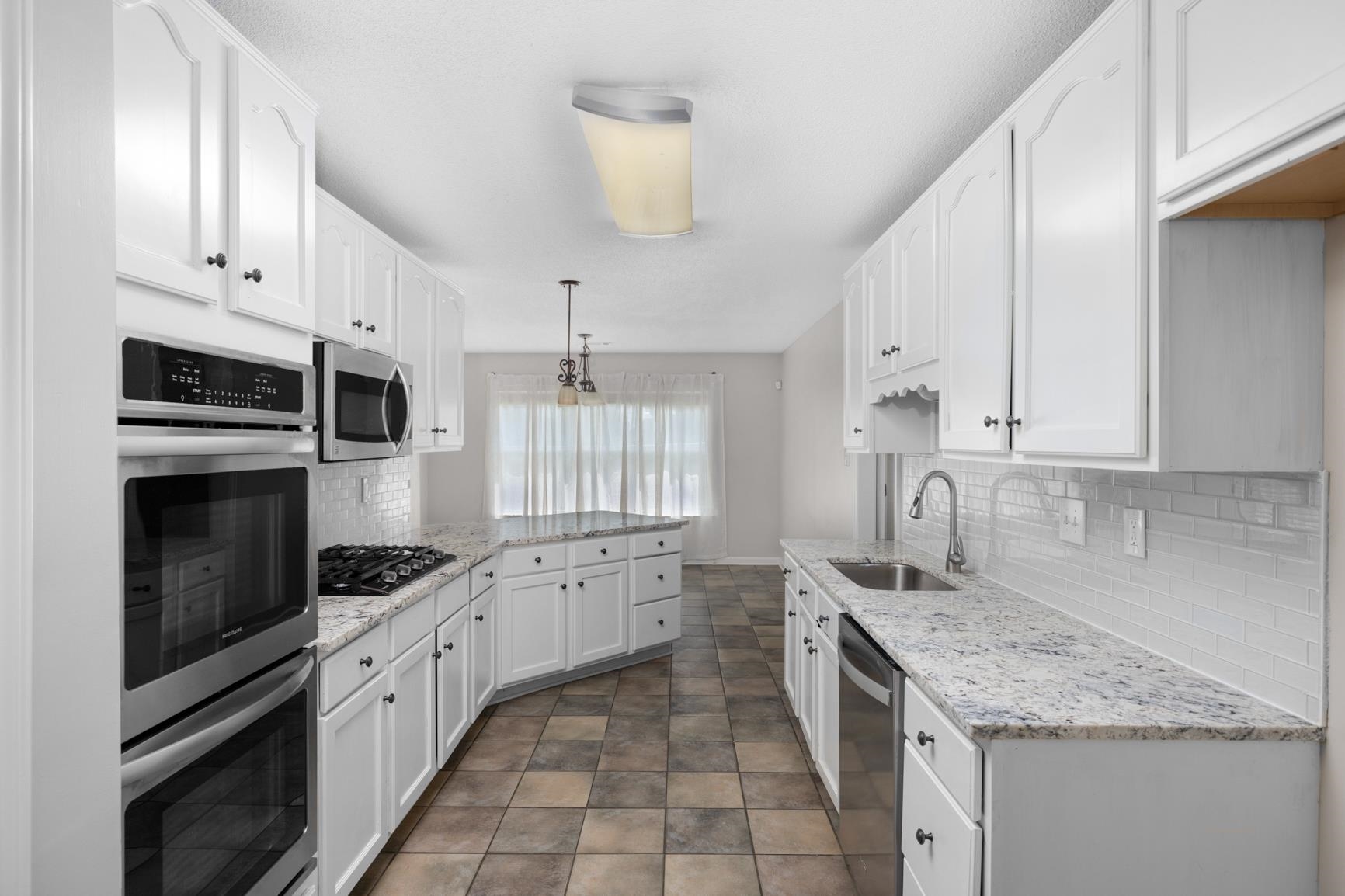 4958 French Broad Cv Property Photo 17