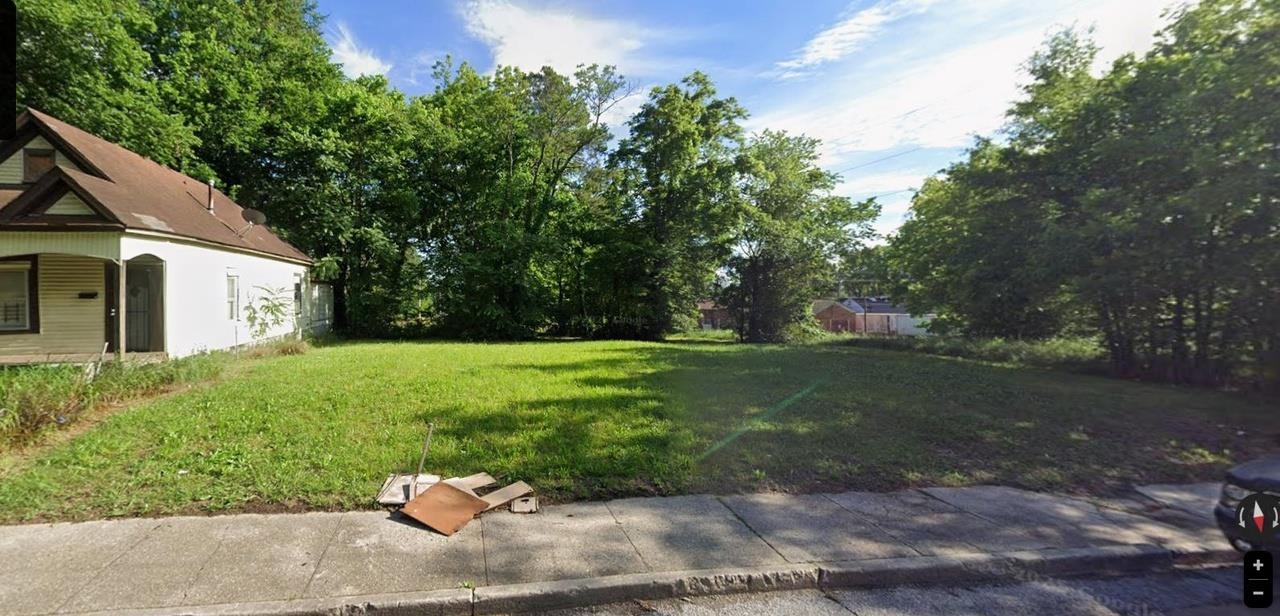 47 W GAGE AVE Property Photo 1