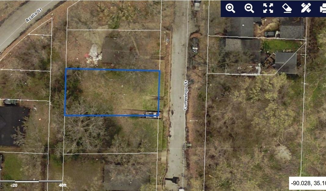 1411 Cummings St Property Photo 3