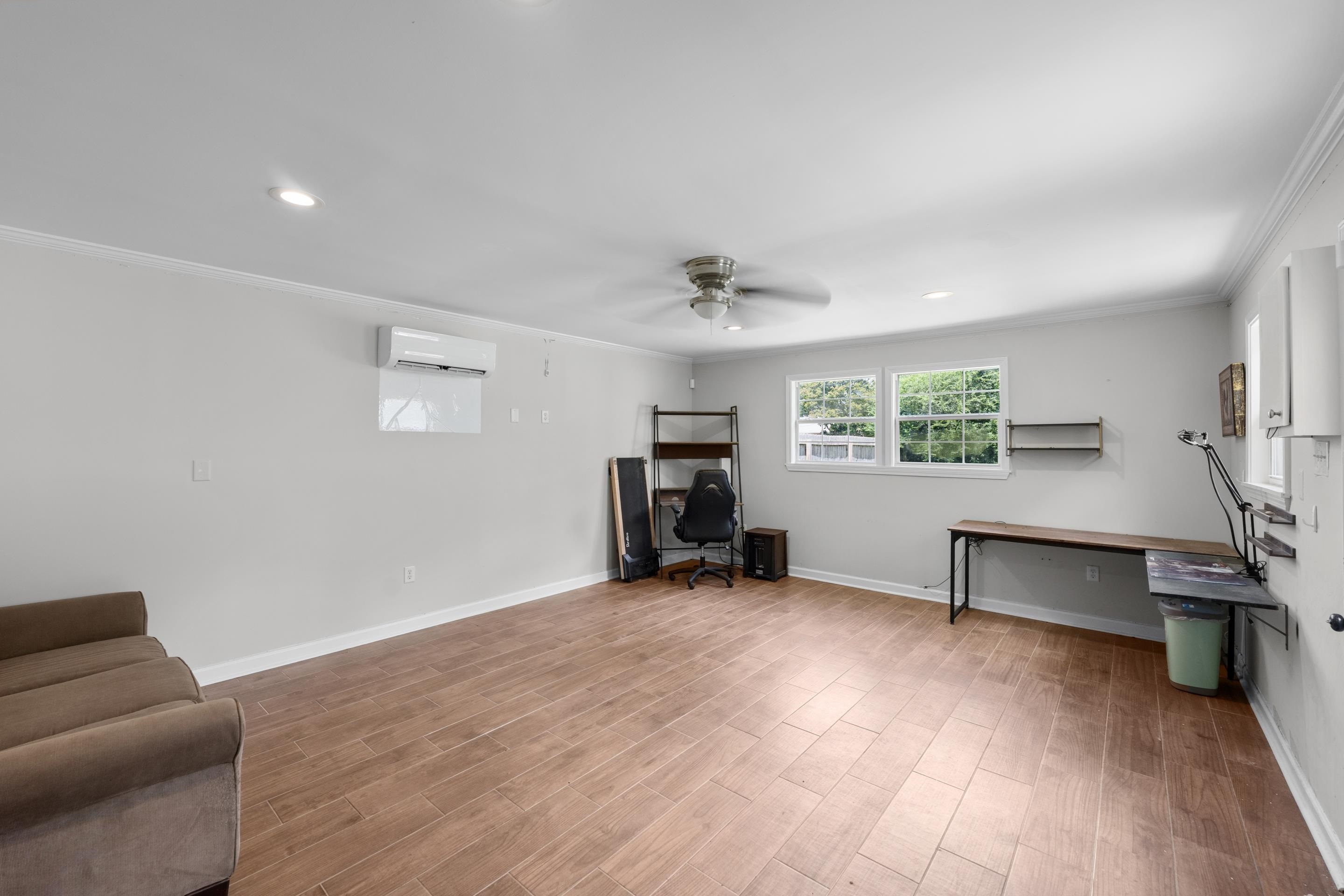 311 Avon Rd Property Photo 7