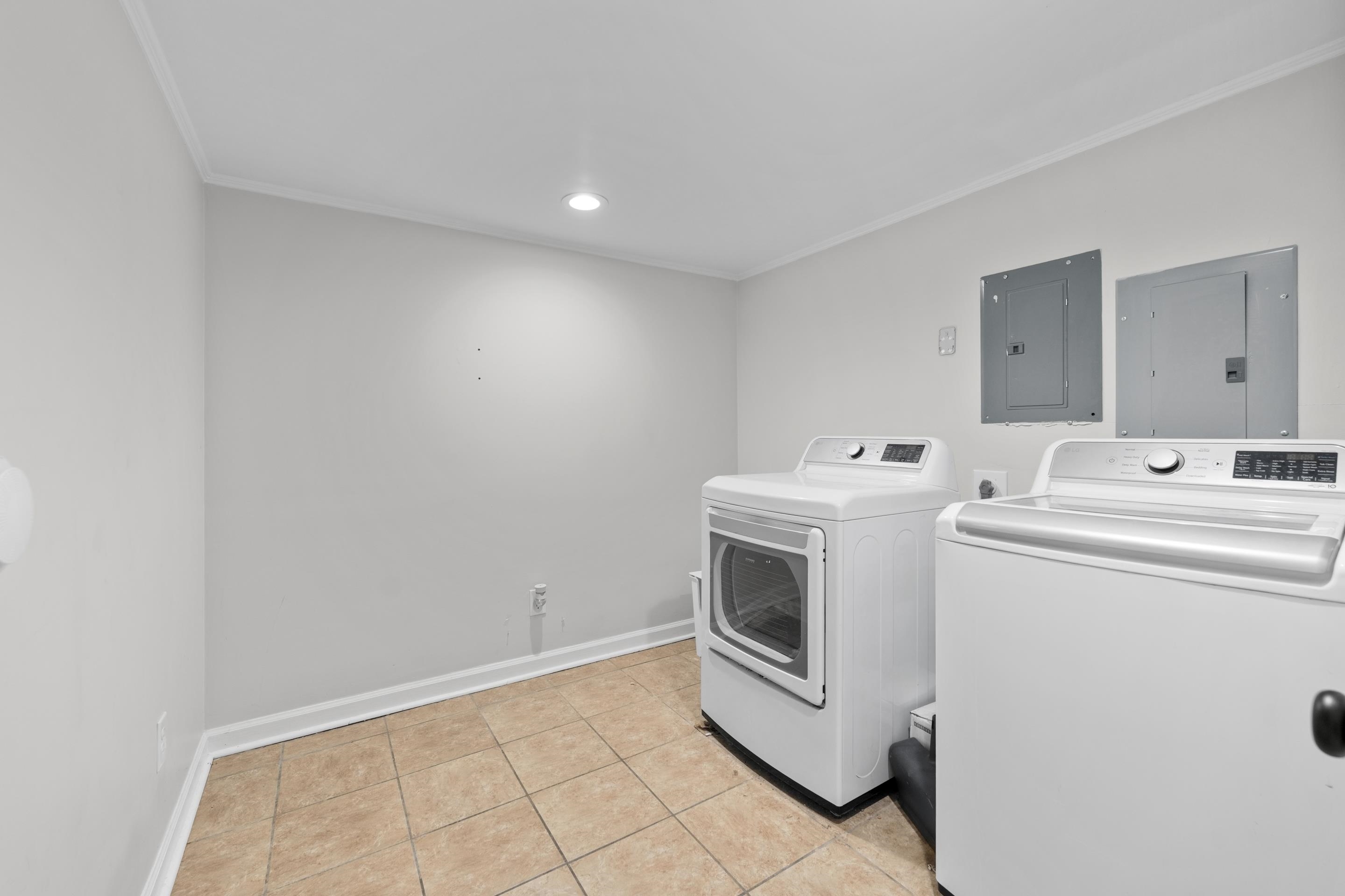311 Avon Rd Property Photo 17
