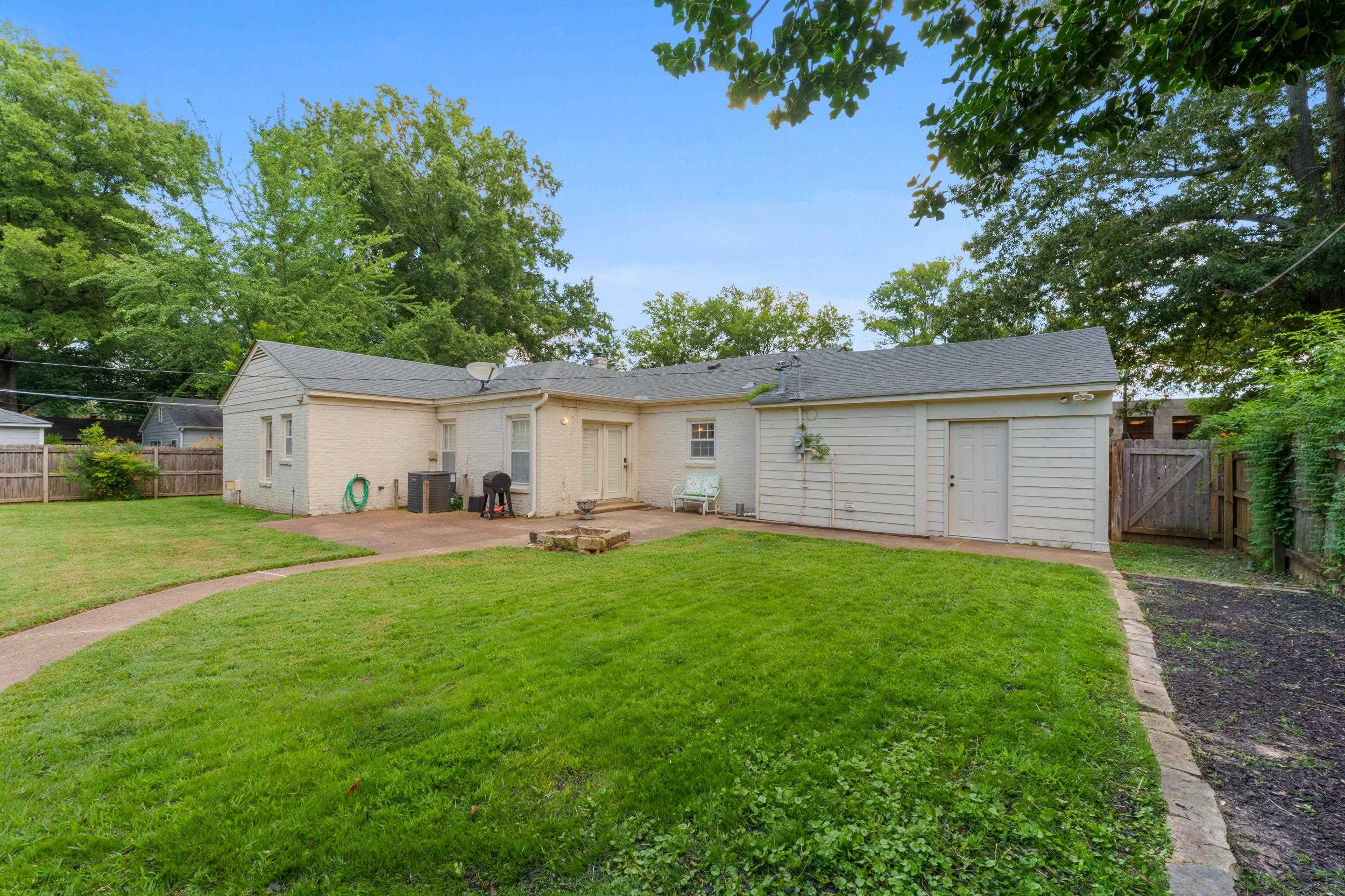 311 Avon Rd Property Photo 26