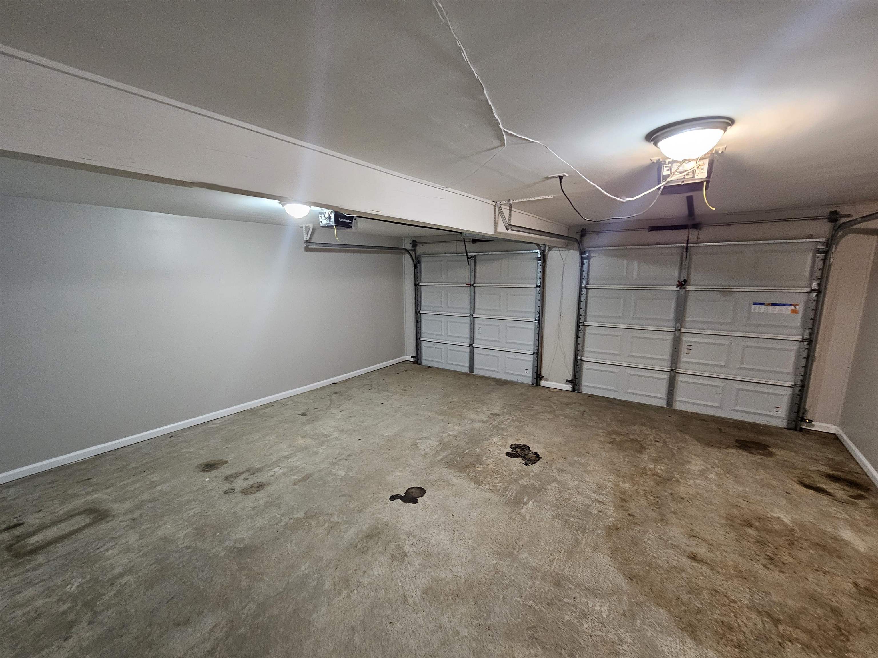 2933 Billy Cross Dr Property Photo 6