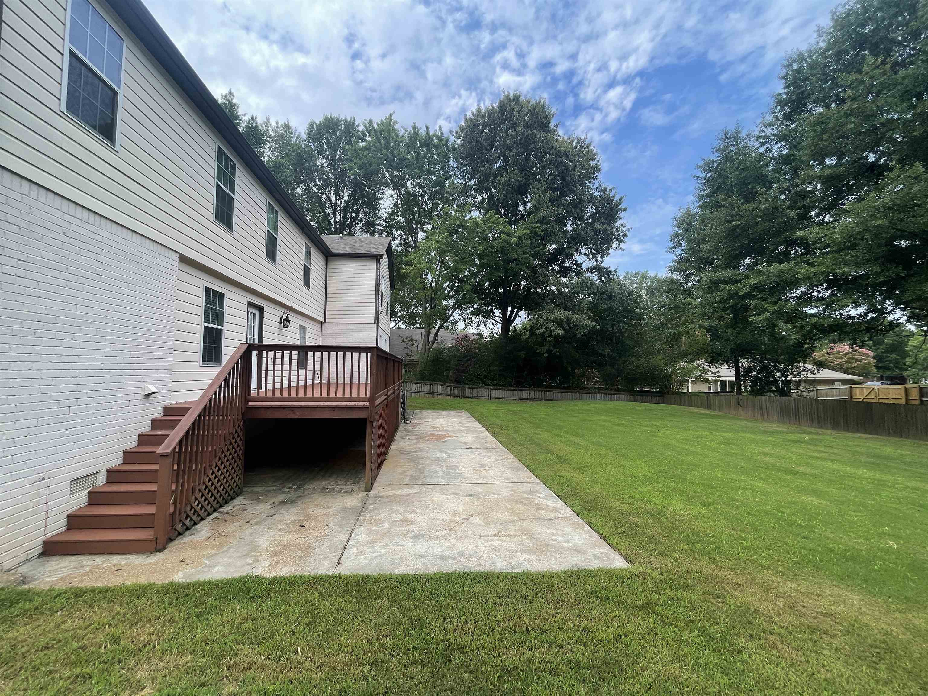 2933 Billy Cross Dr Property Photo 8