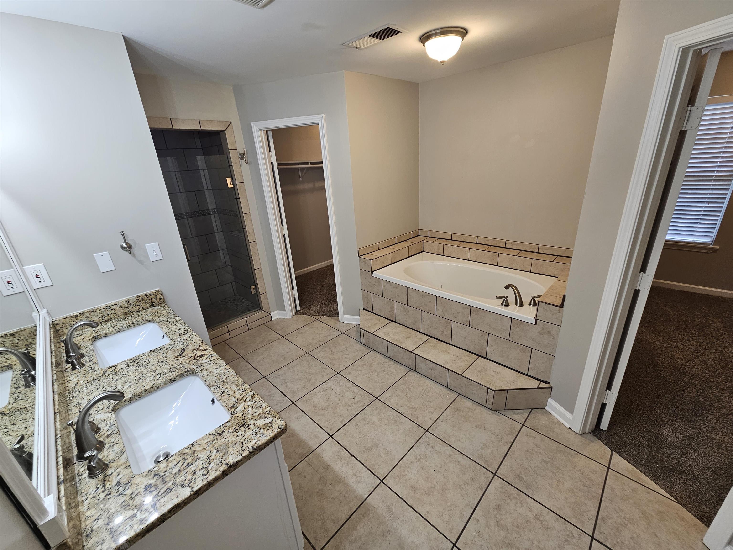 2933 Billy Cross Dr Property Photo 13