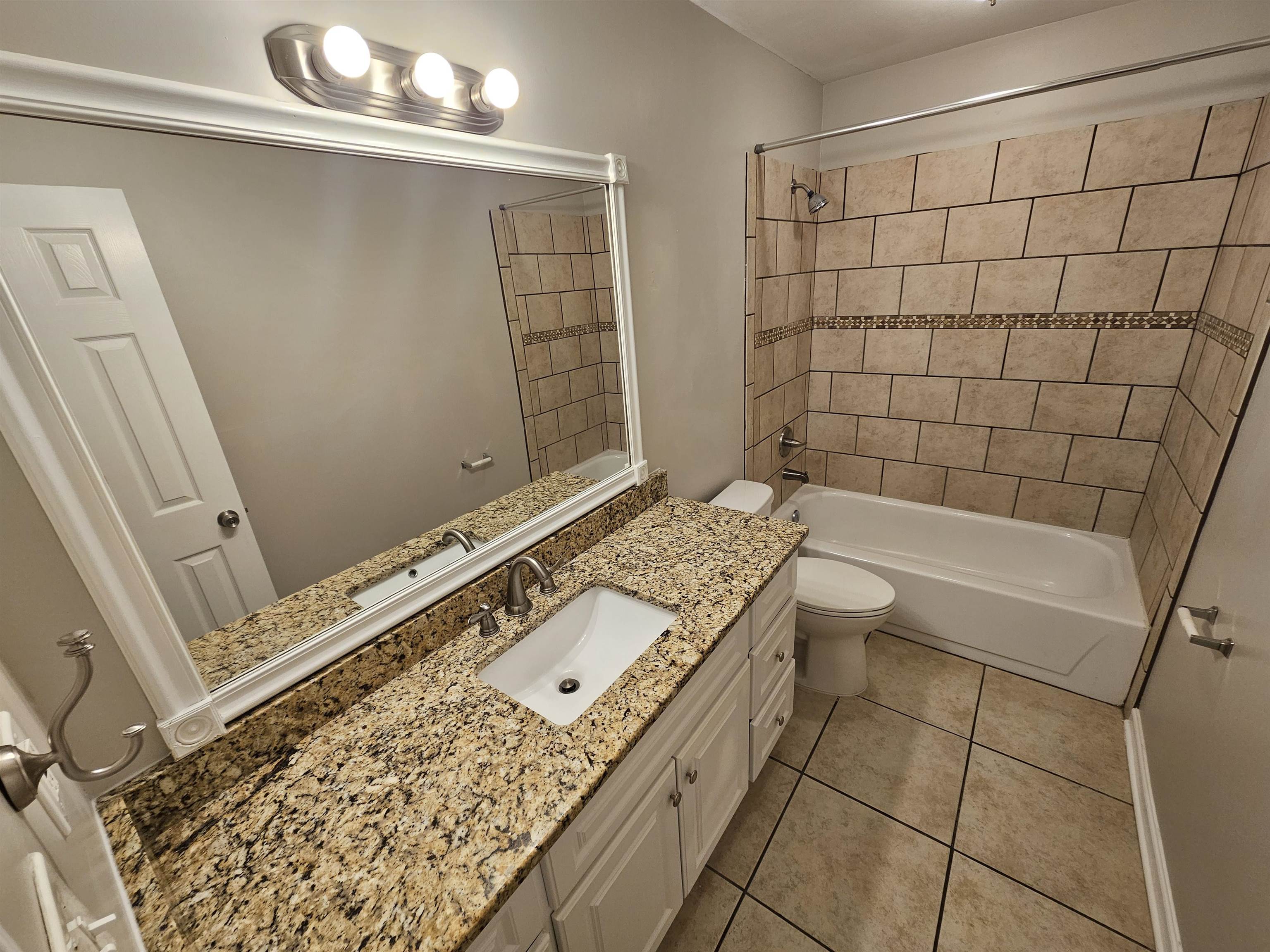 2933 Billy Cross Dr Property Photo 16