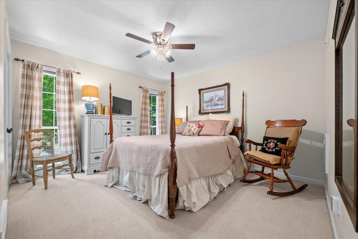 6946 Amberly Rd 6946 Property Photo 27