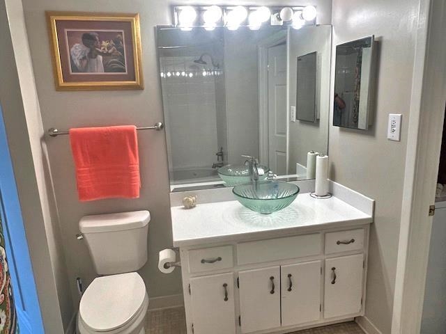 2277 Union Ave 105 Property Photo 12