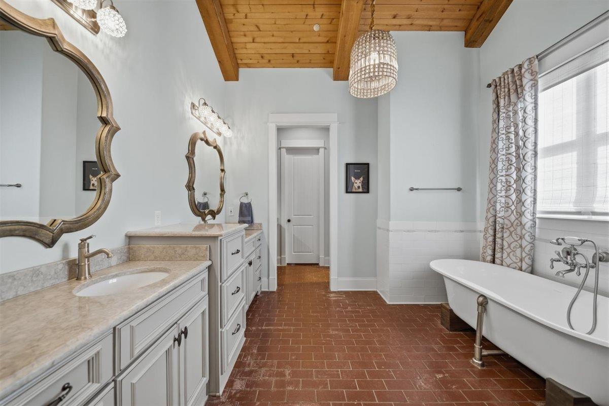 9035 Telluride Cv Property Photo 13