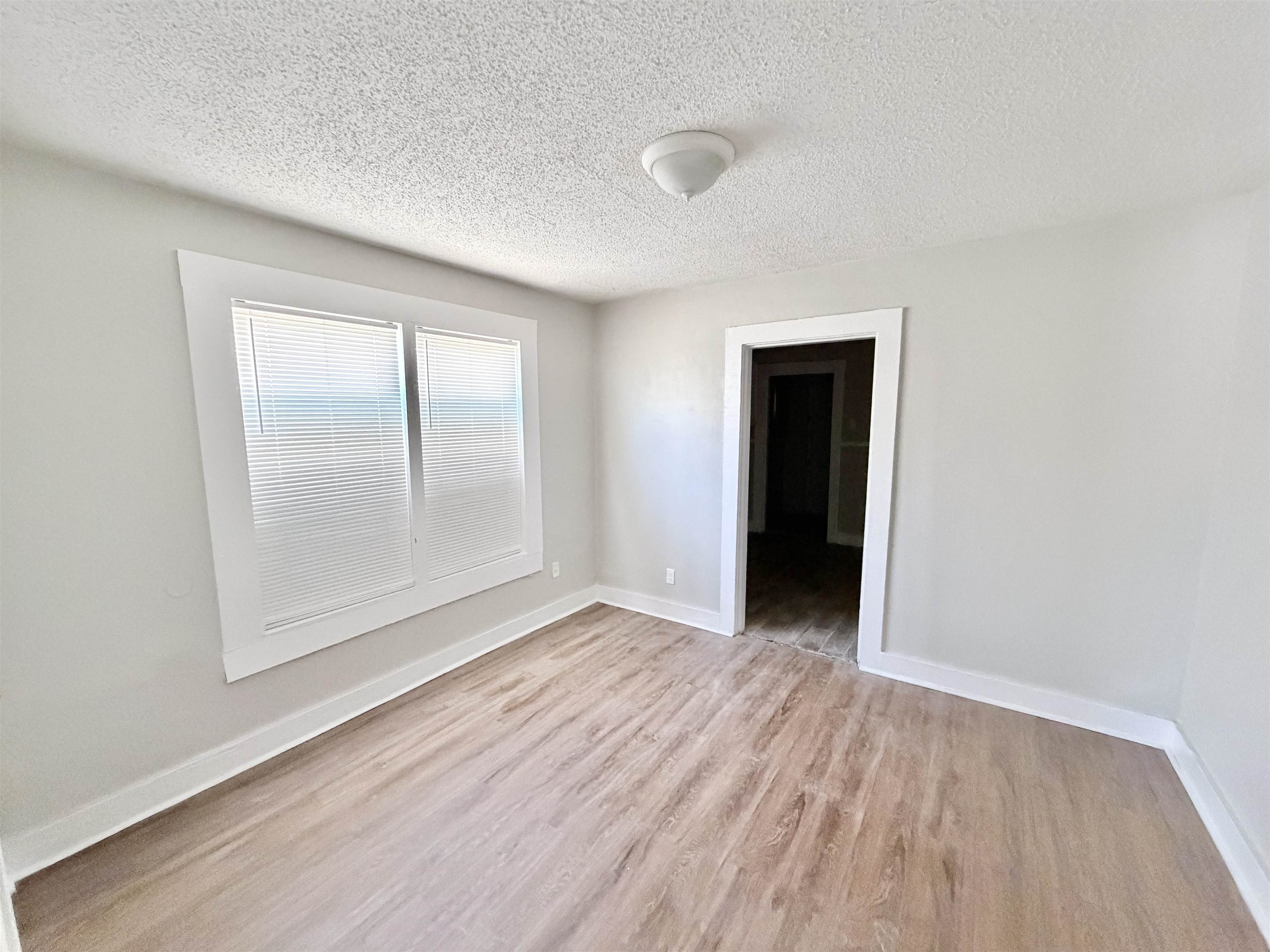 2261 Hunter Ave Property Photo 6