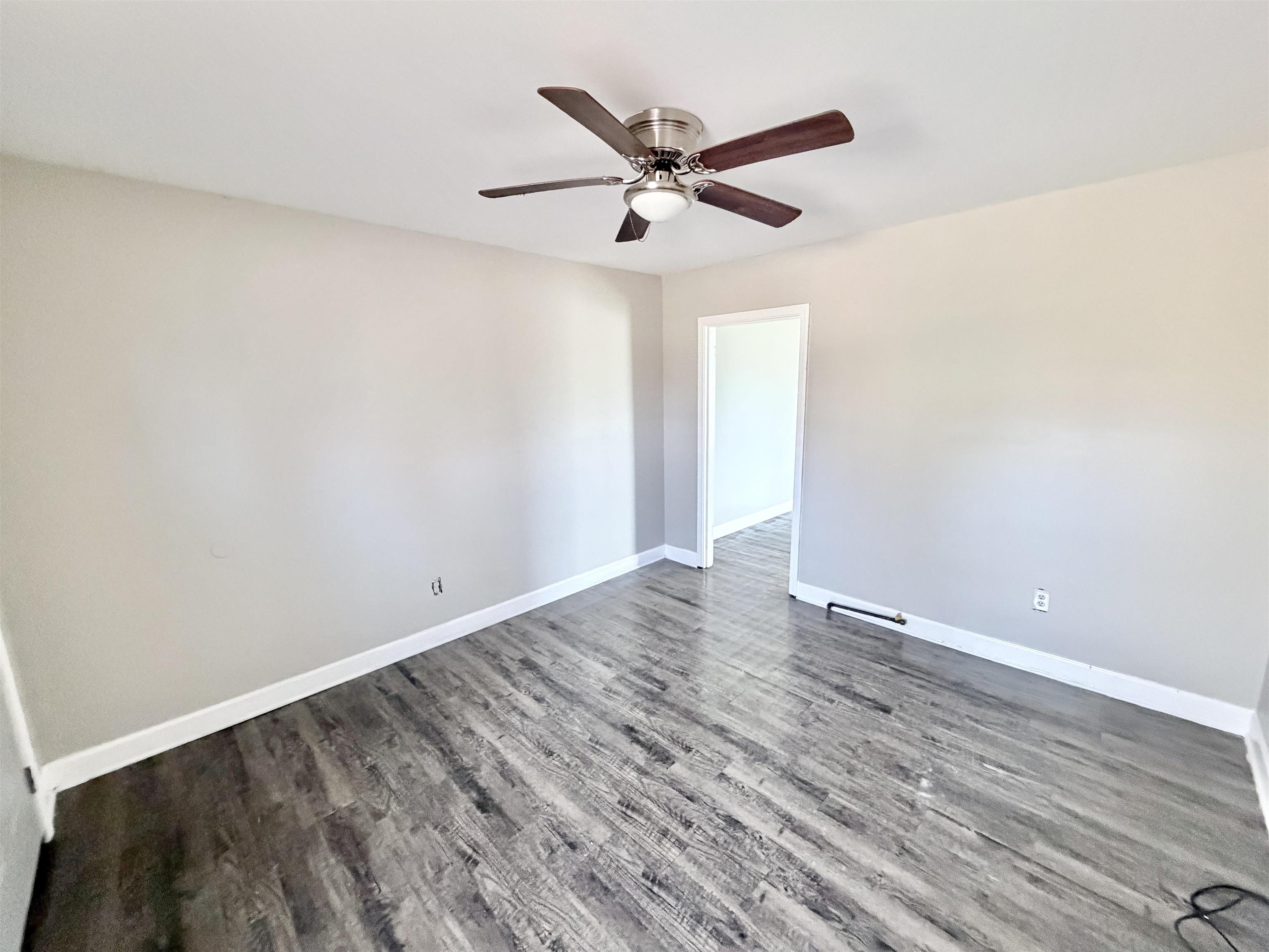 2261 Hunter Ave Property Photo 14