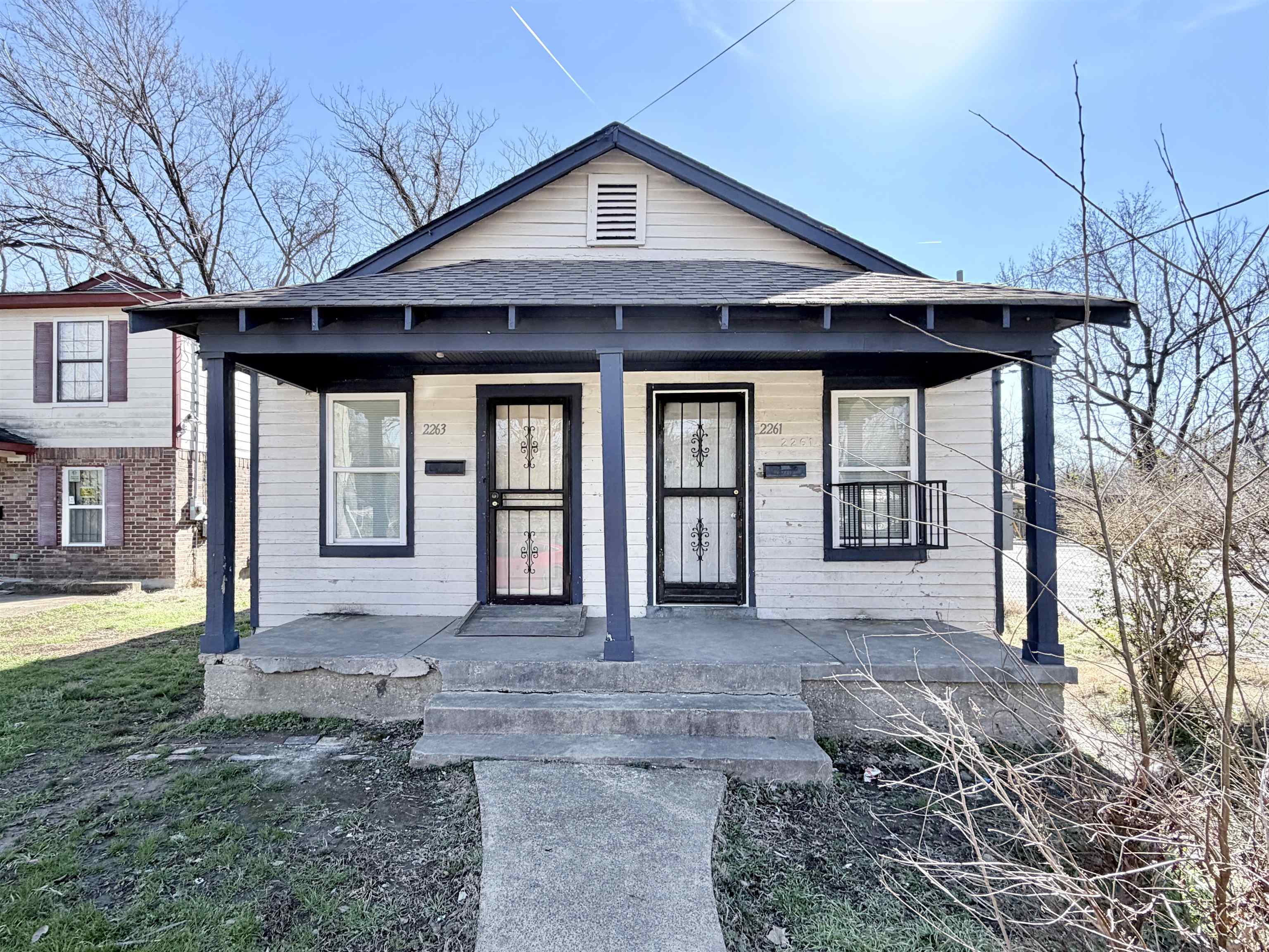 2261 Hunter Ave Property Photo 1
