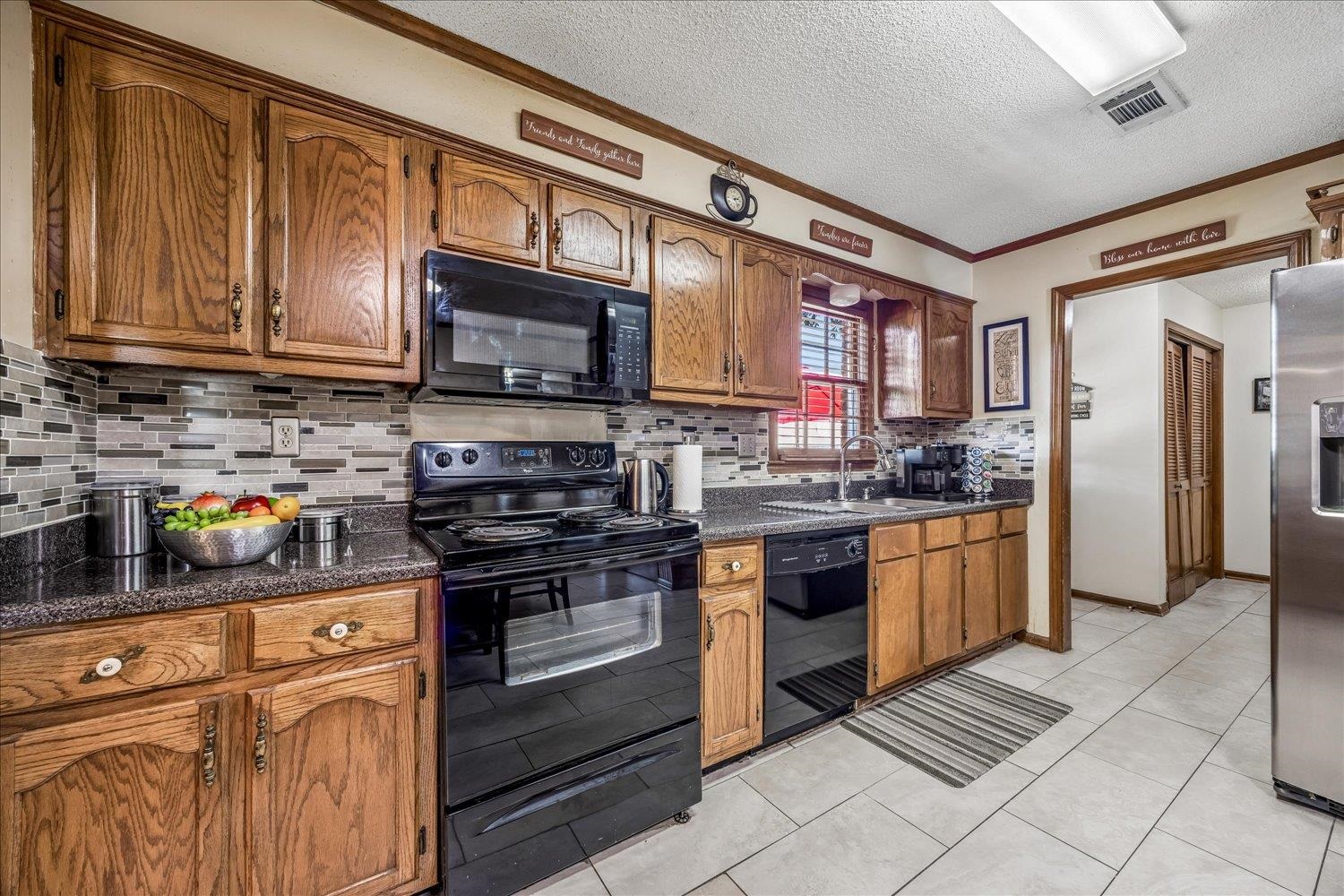 6606 Shaker Ln Property Photo 11