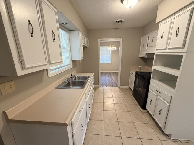 3865 Saint Elmo Ave Property Photo 10