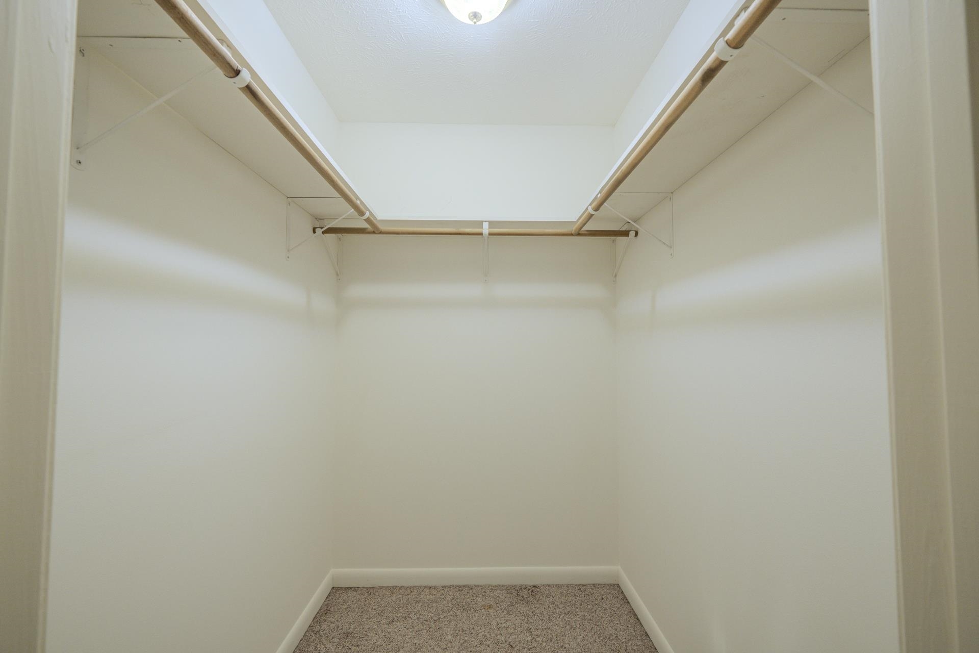 76 Red Oak Pt Property Photo 20