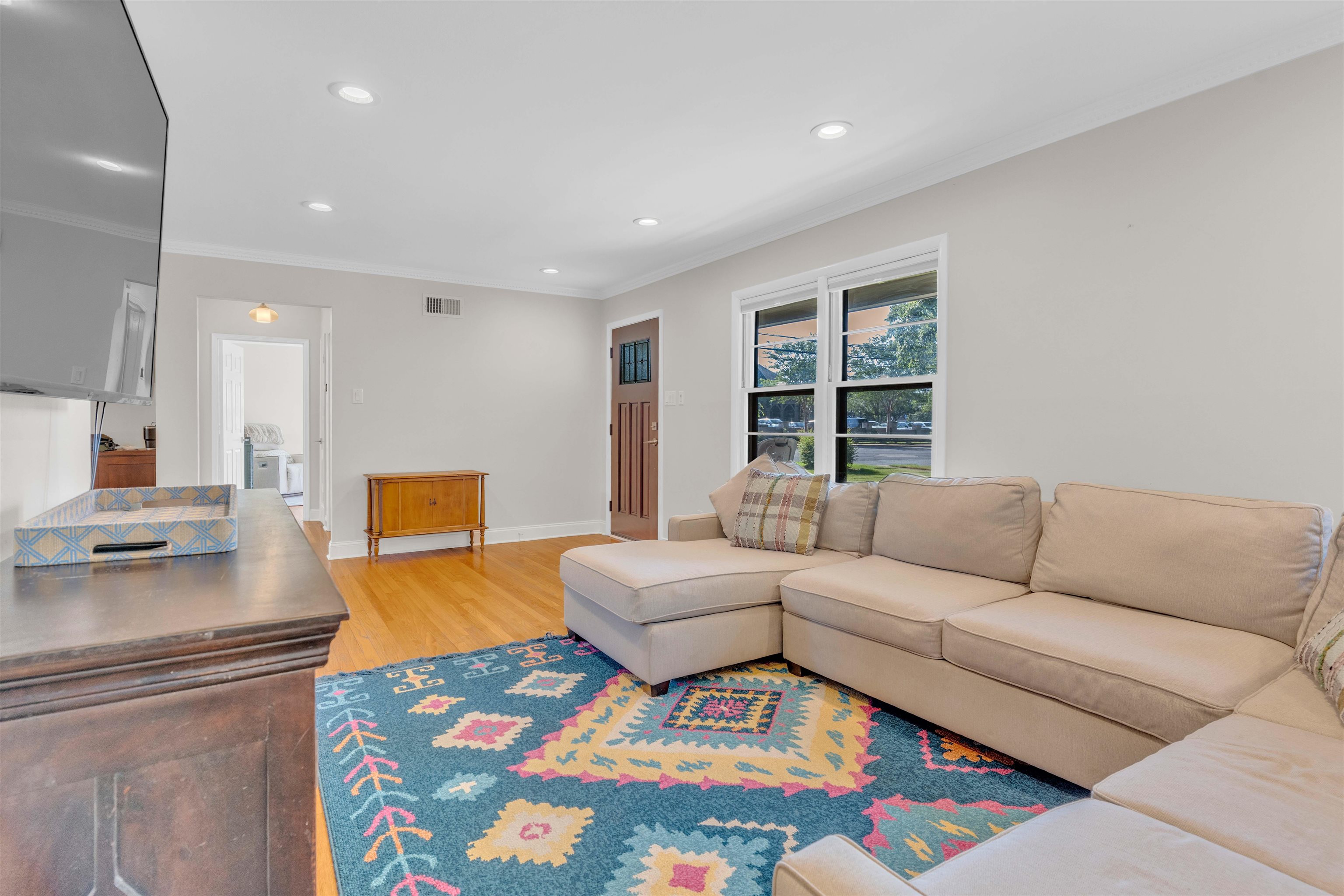 4988 Fairfield Cir Property Photo 6