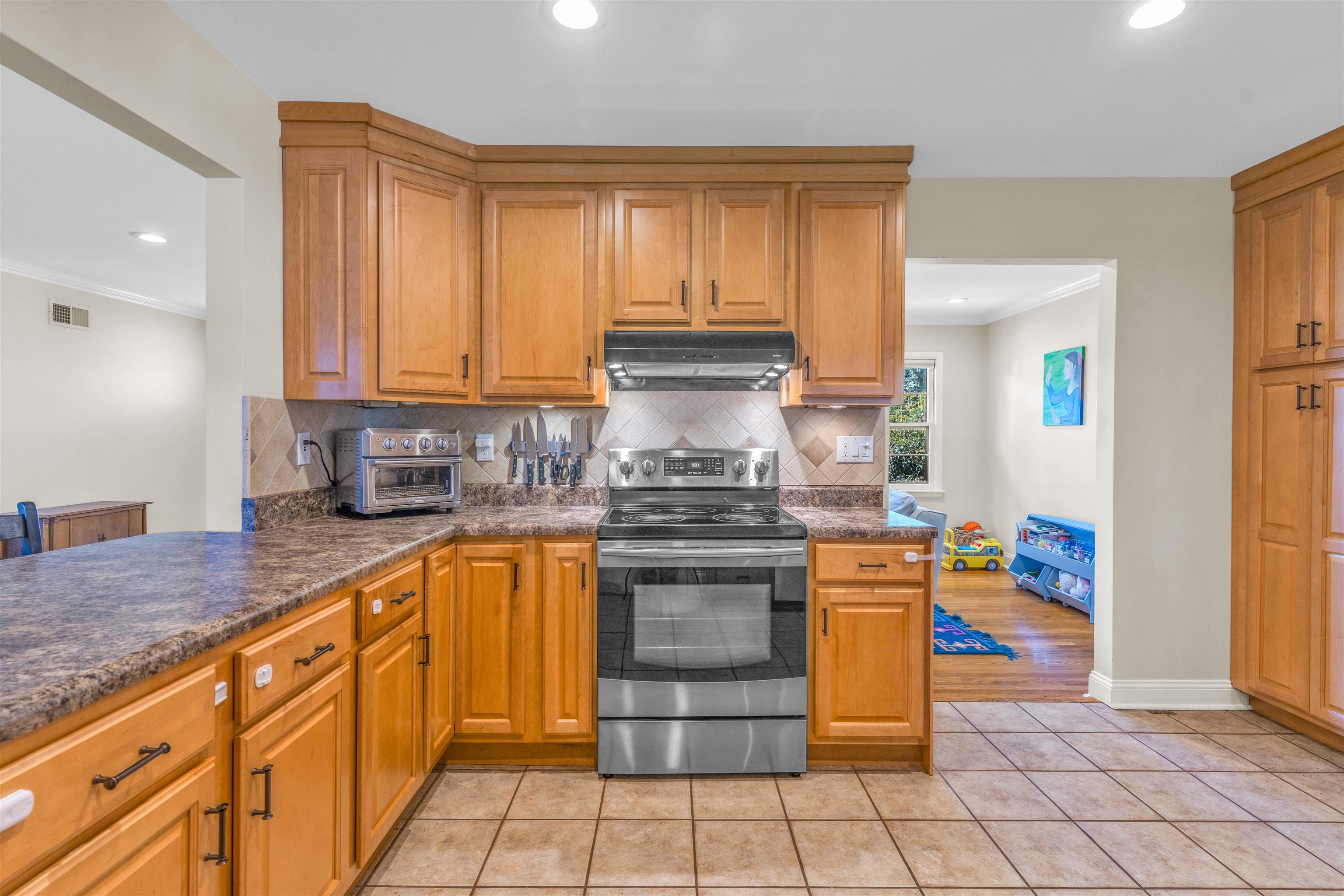 4988 Fairfield Cir Property Photo 11