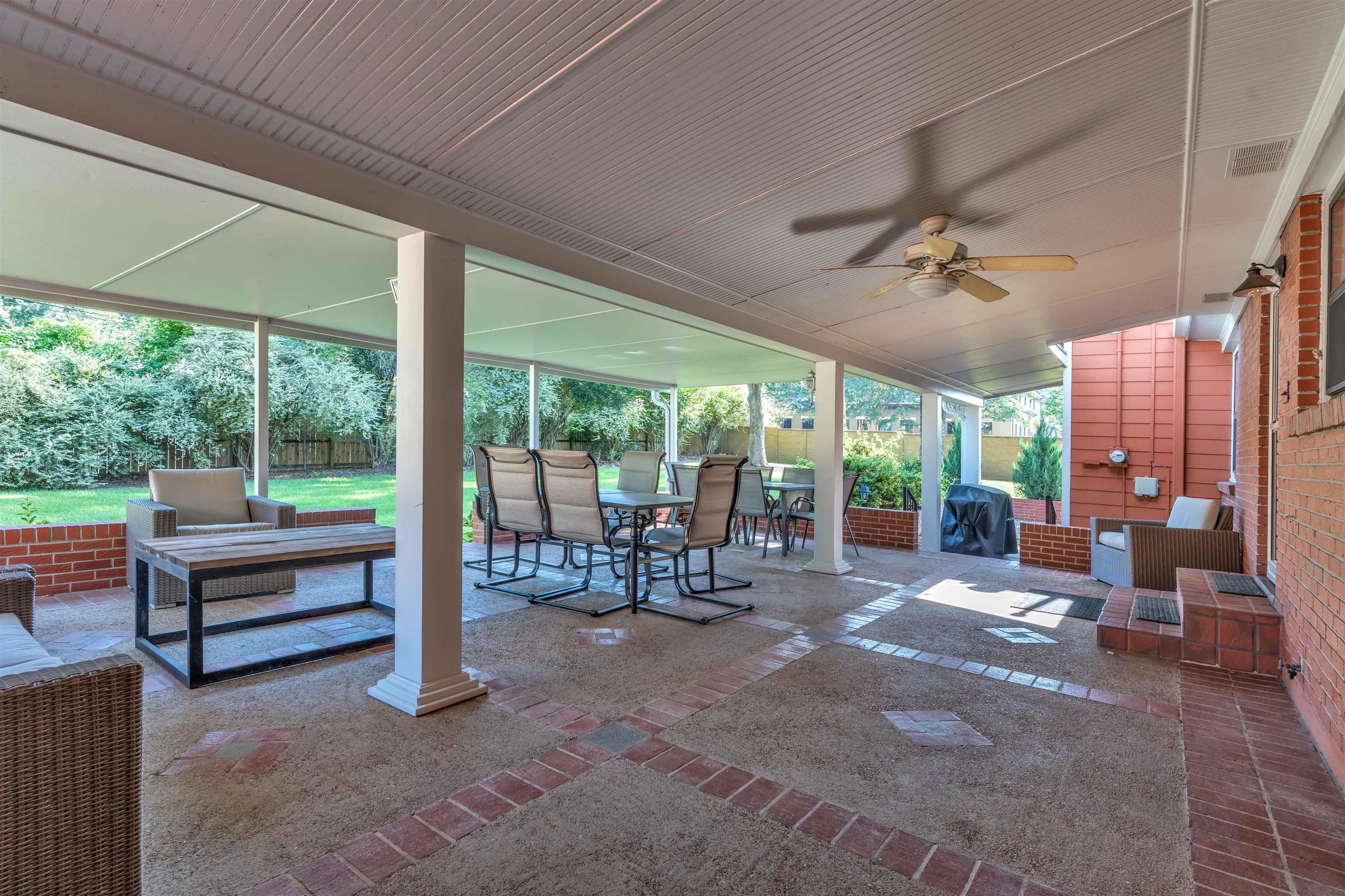 4988 Fairfield Cir Property Photo 23