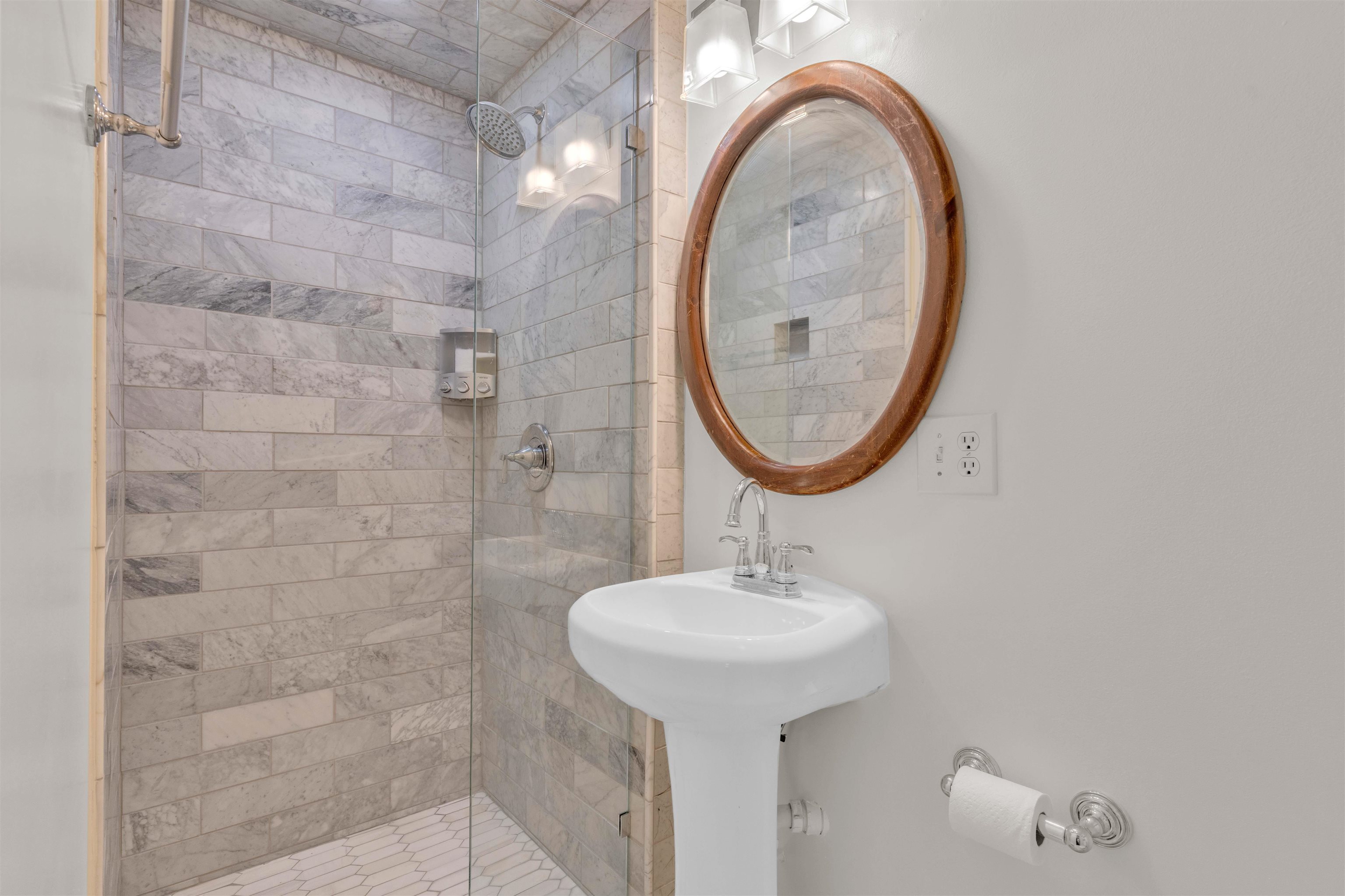 4988 Fairfield Cir Property Photo 30