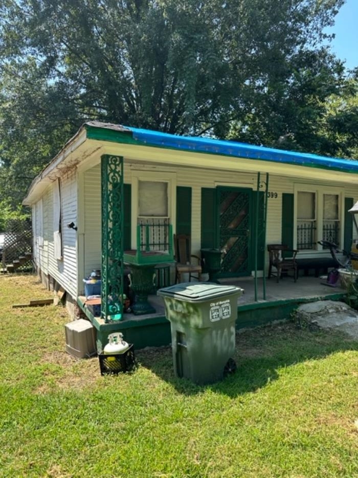 1399 SOUTH AVE Property Photo 1