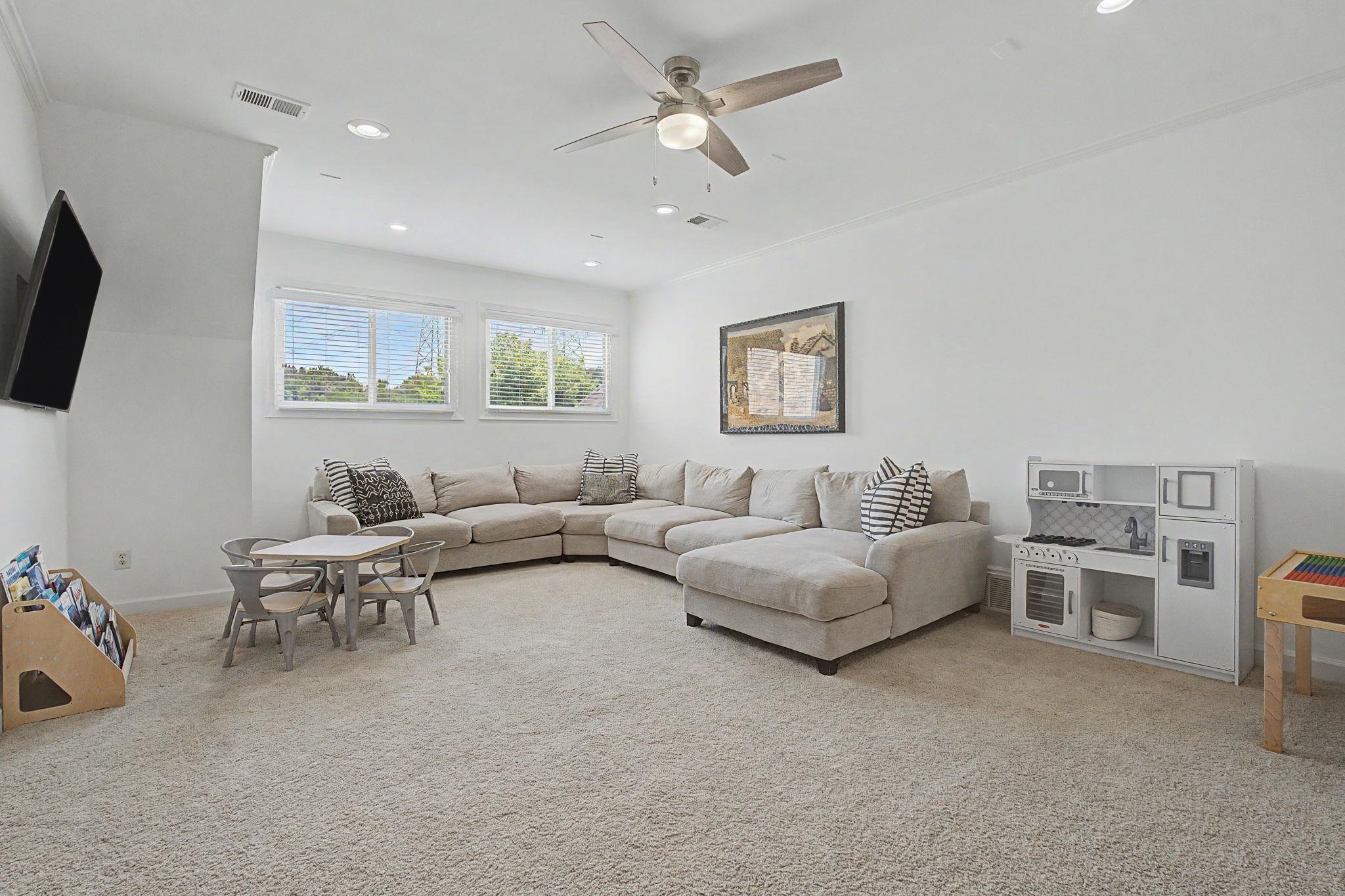 2428 Black Water Trl Property Photo 27