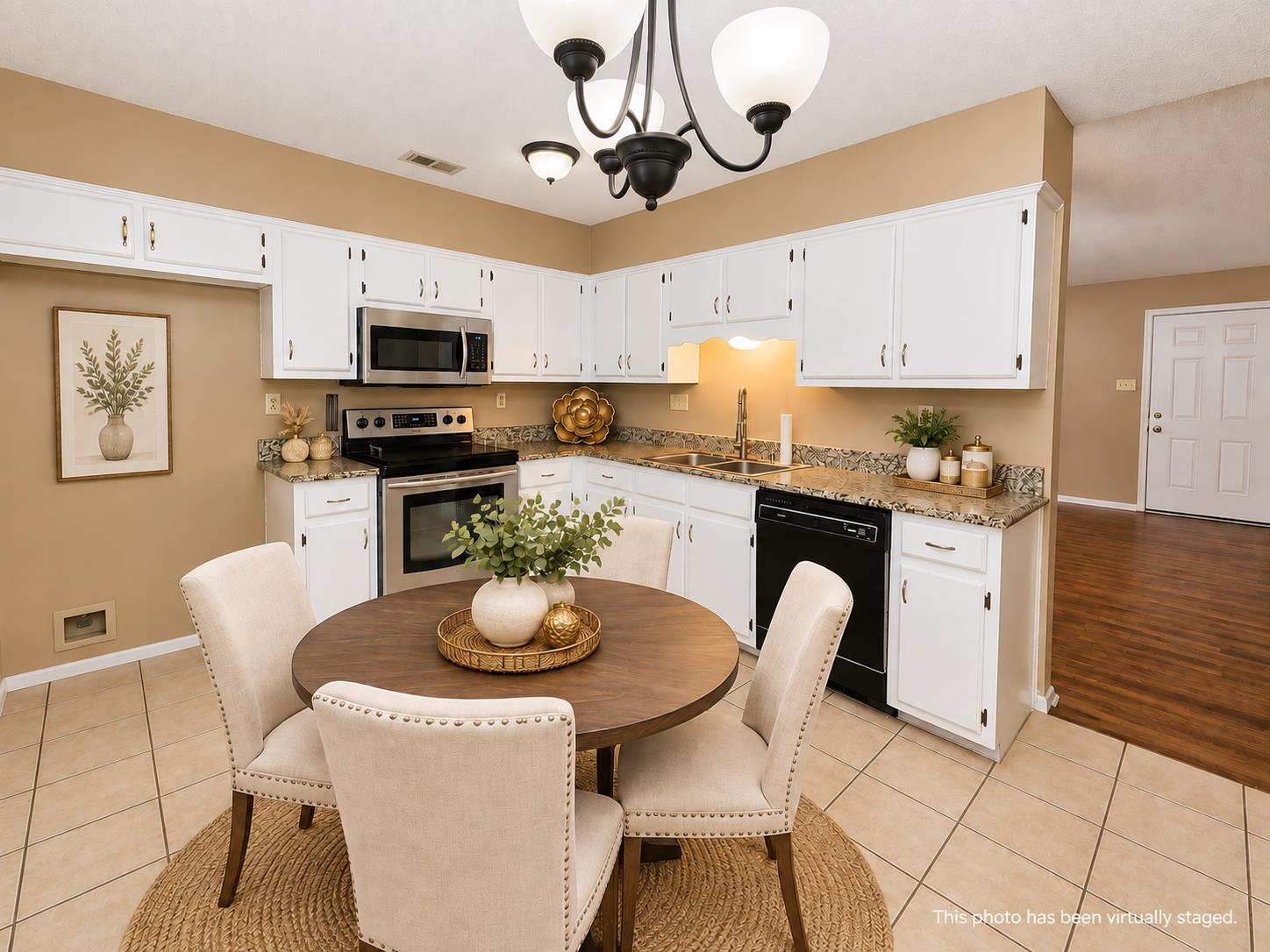 6619 Crested Oak Cv Property Photo 7