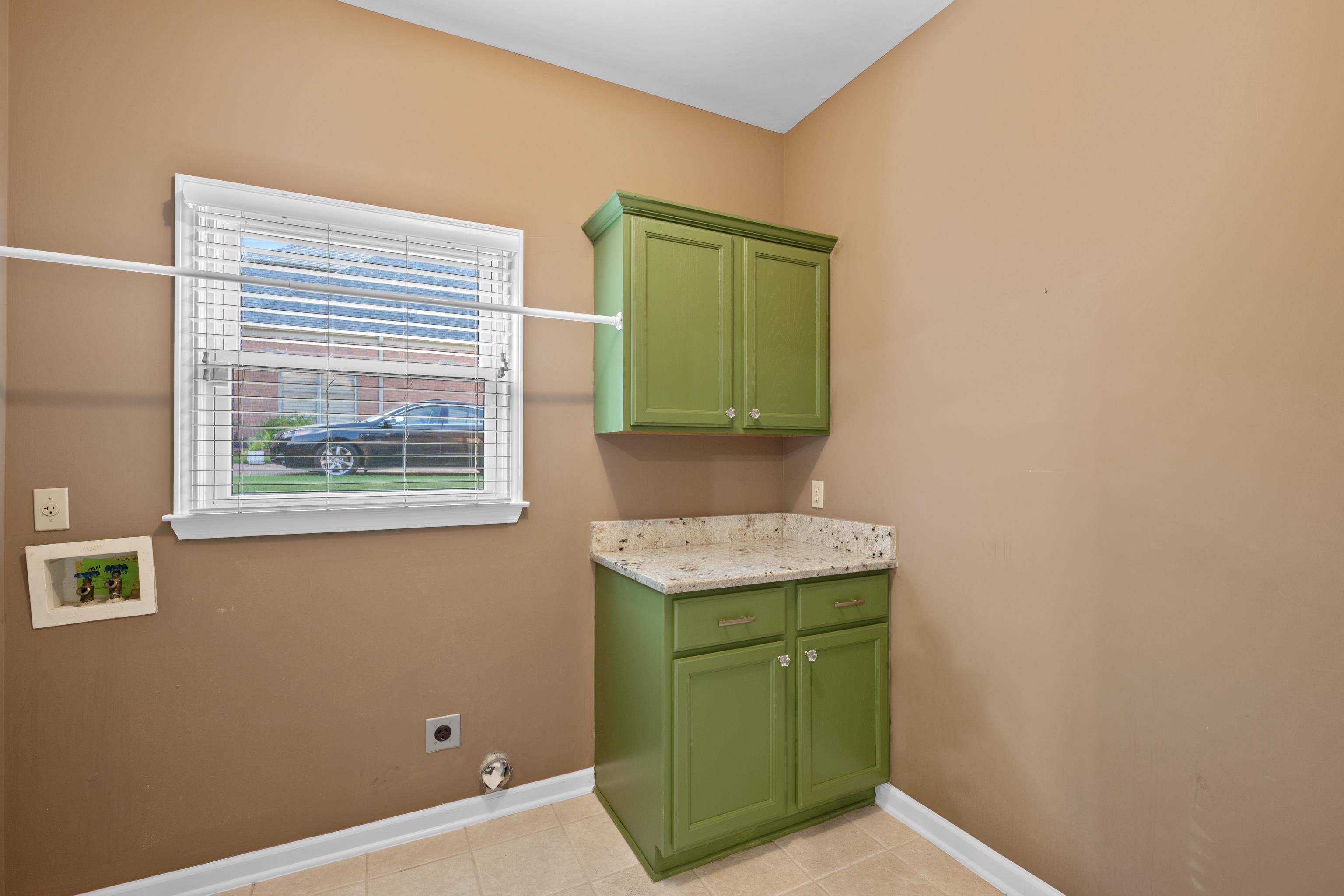 9175 Wren Hill Dr Property Photo 14