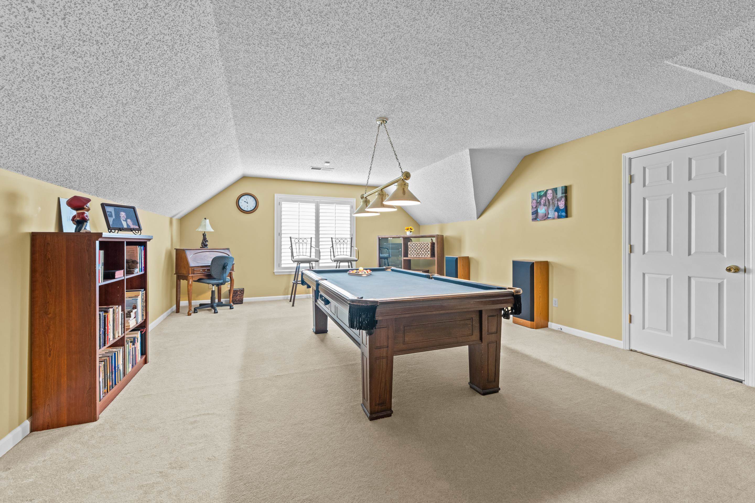 6739 Stonetrace Dr Property Photo 24