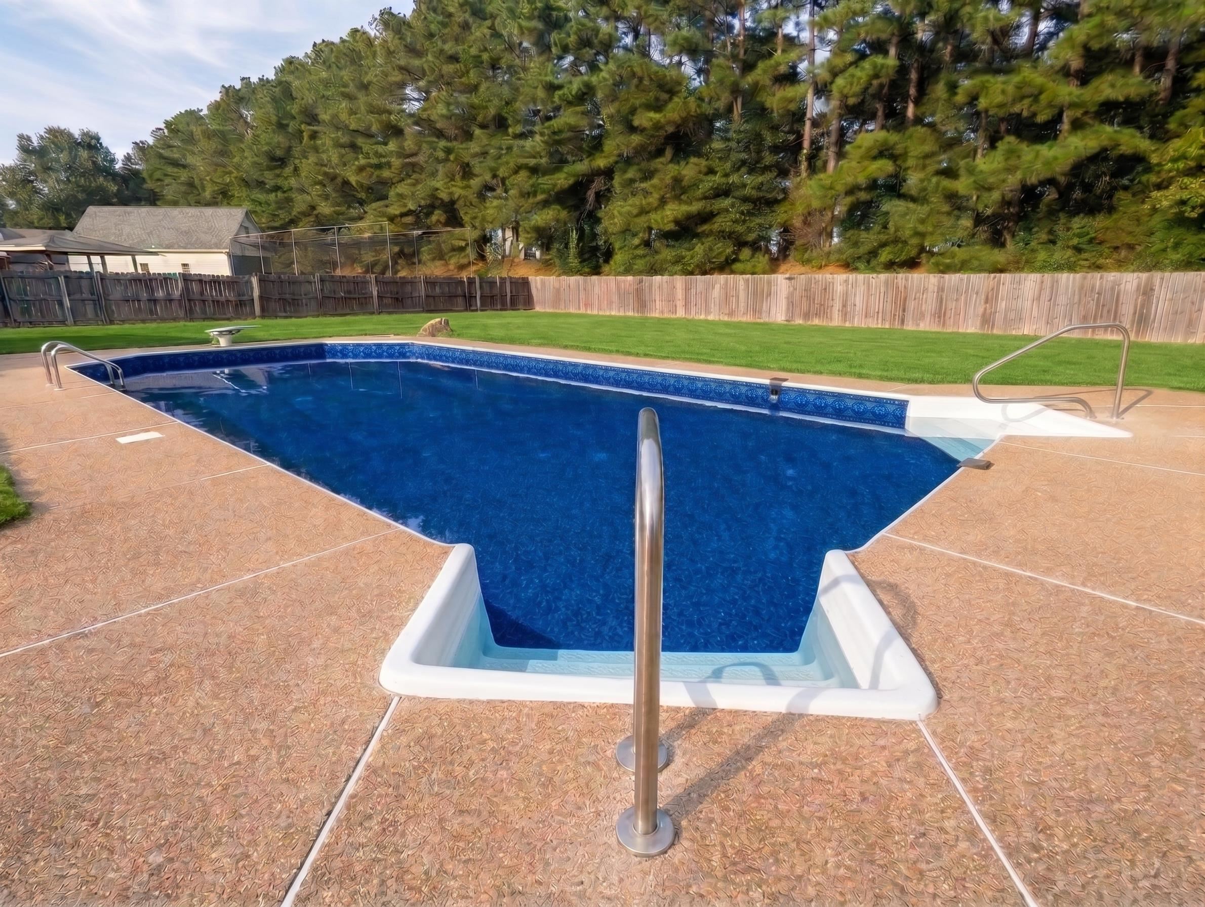 1154 Forest Wood Cv E Property Photo 15