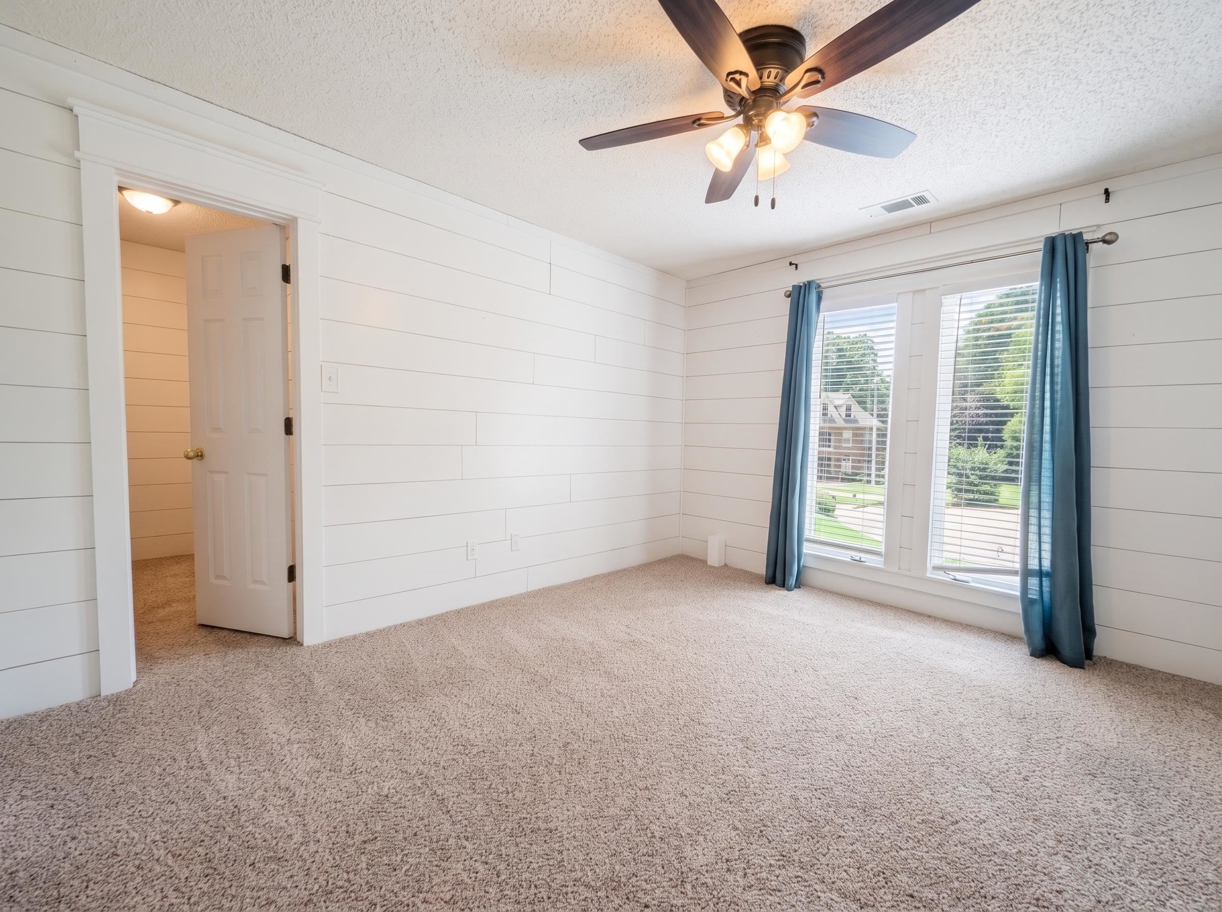 1154 Forest Wood Cv E Property Photo 19