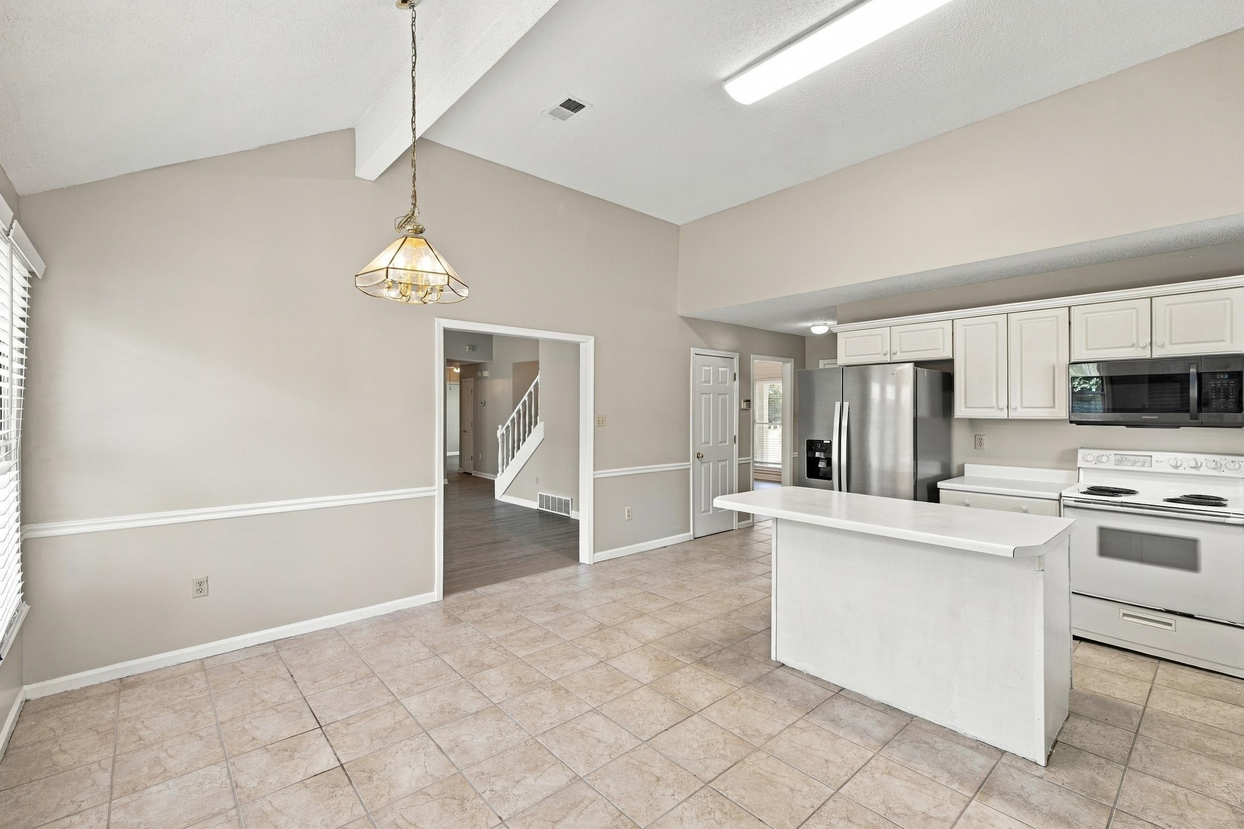 3180 Hedgemore Cv Property Photo 18