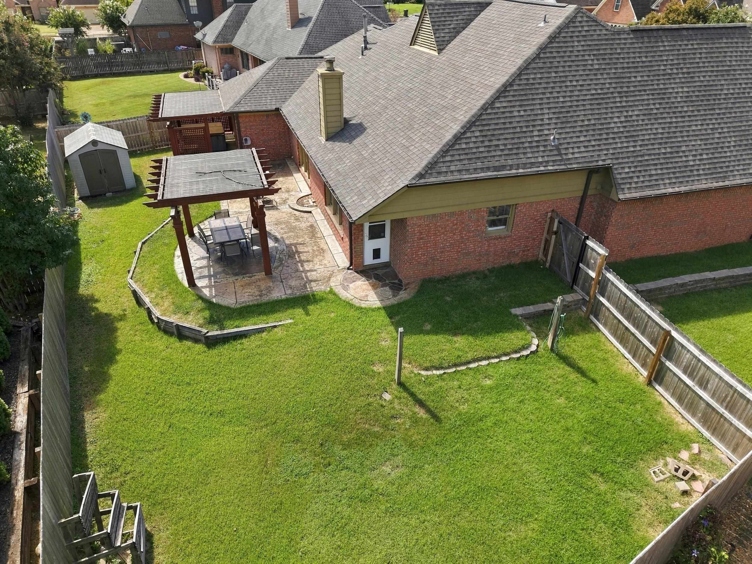 3180 Hedgemore Cv Property Photo 32