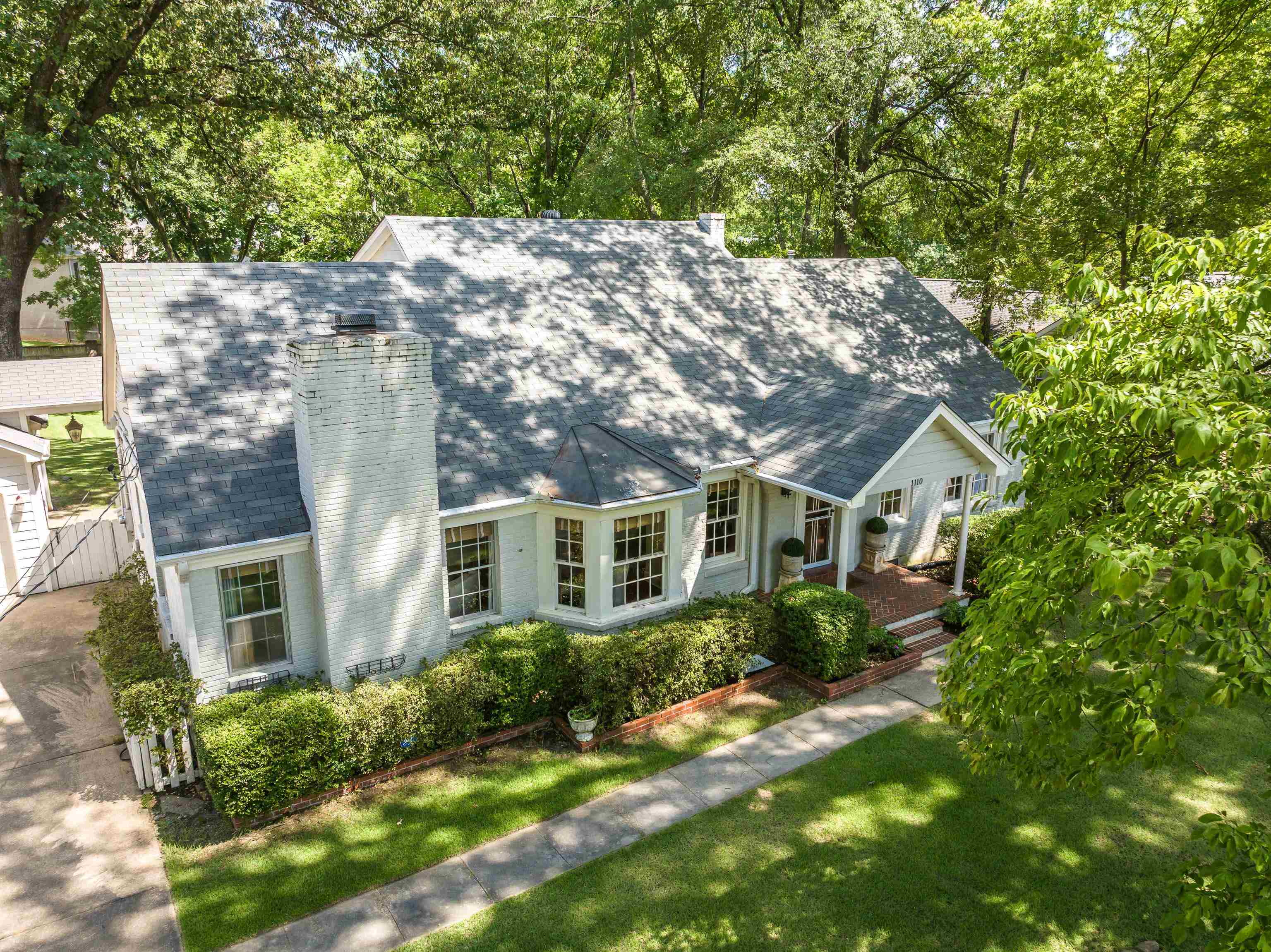 1110 Hayne Rd Property Photo 2